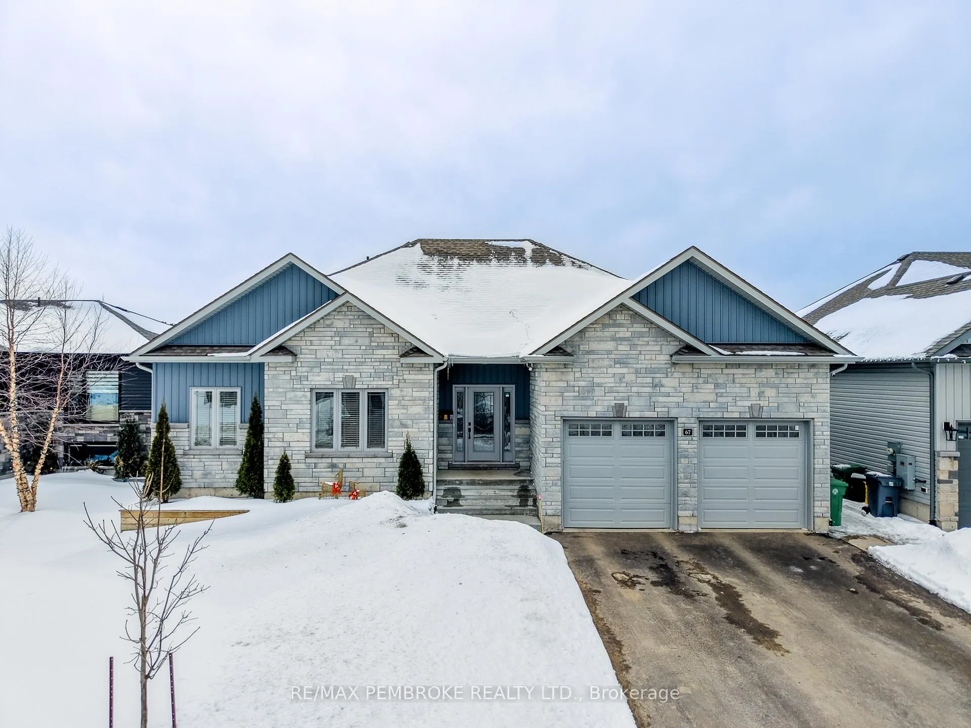 Photo 3 of 67 Noble Crescent, Petawawa — HOMEH