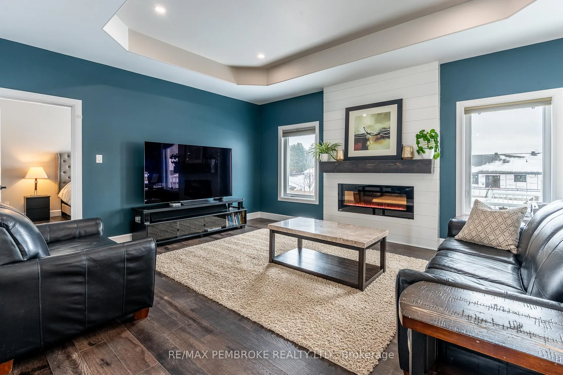 Photo 11 of 67 Noble Crescent, Petawawa — HOMEH