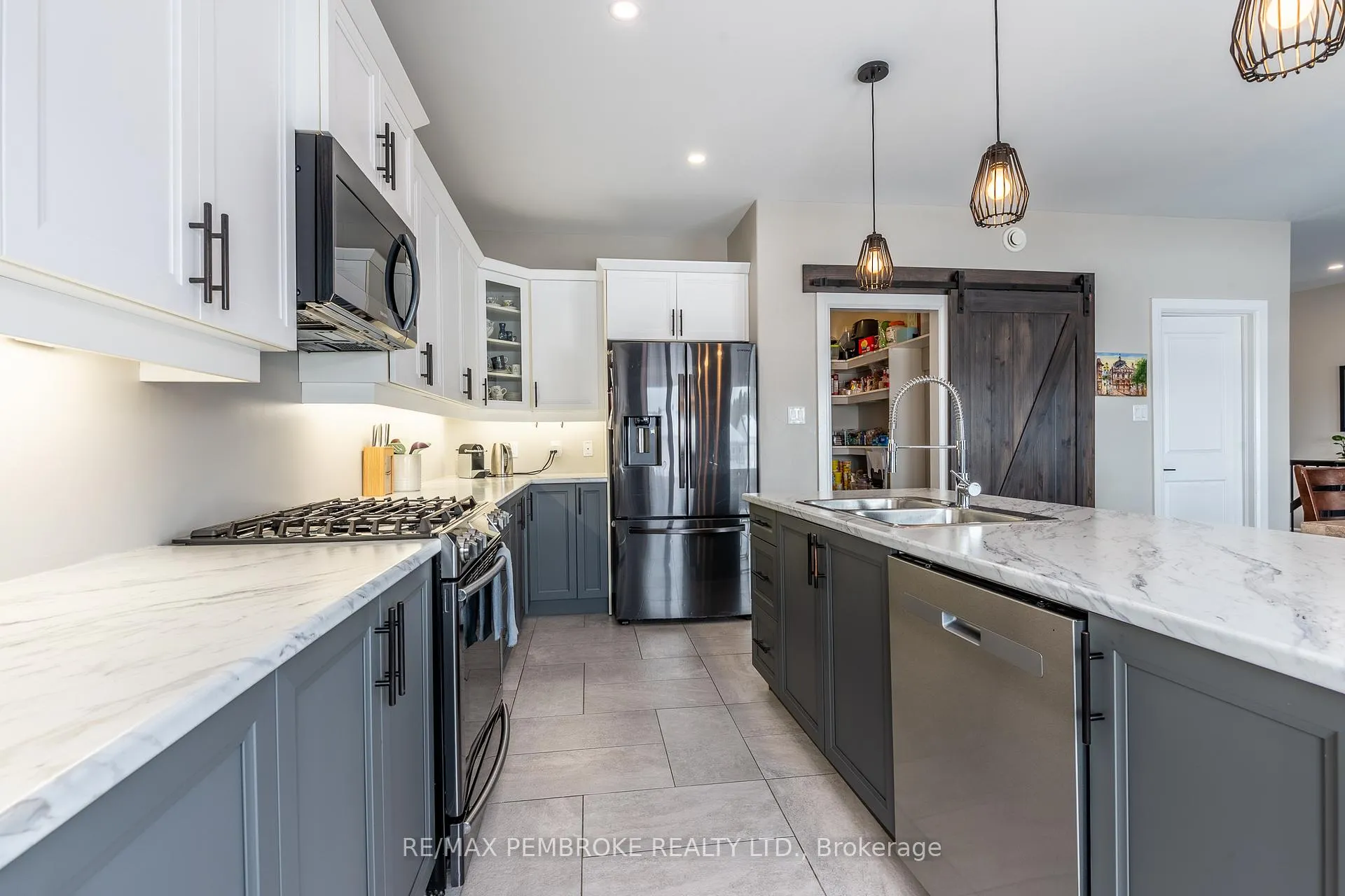 Photo 16 of 67 Noble Crescent, Petawawa — HOMEH
