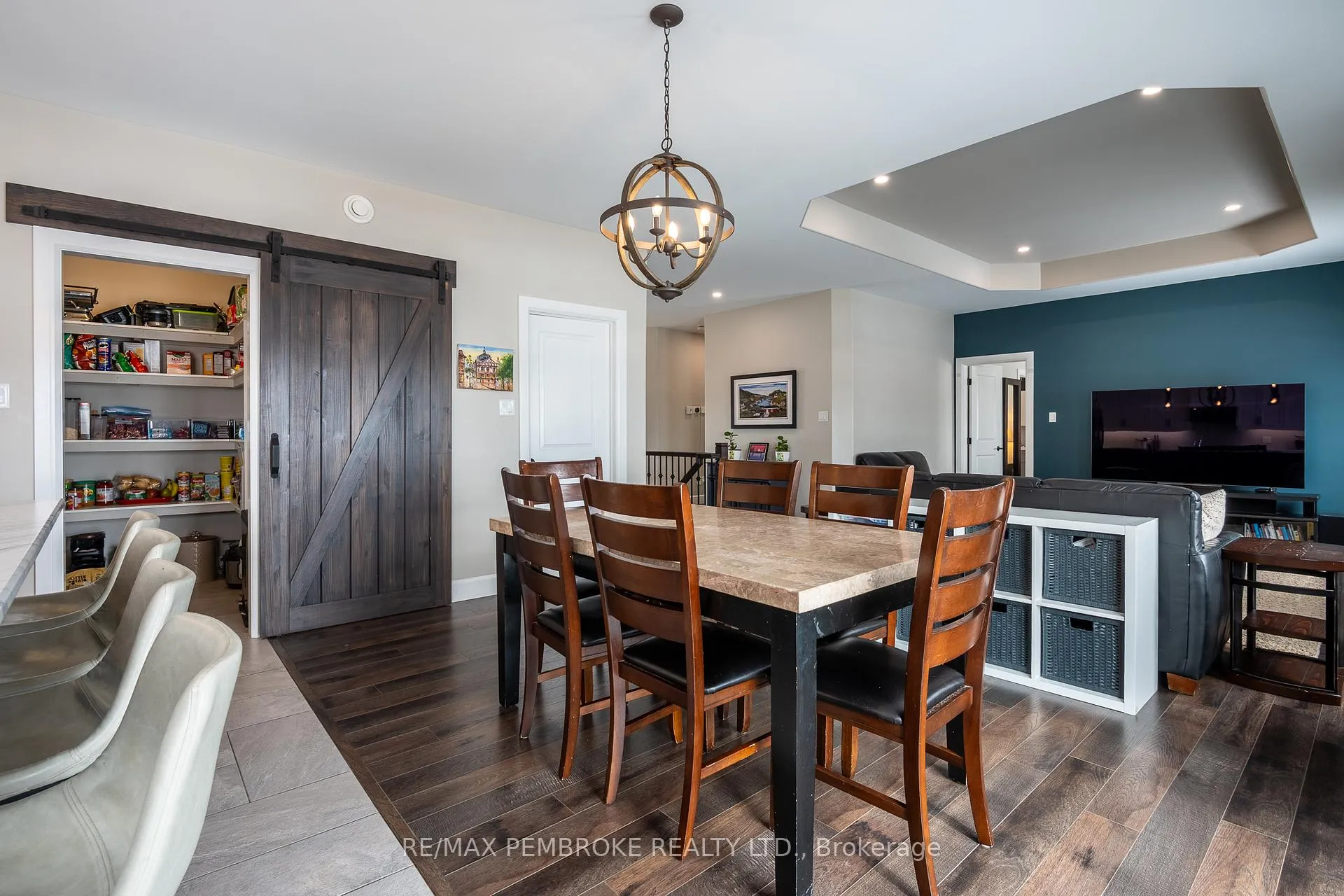 Photo 21 of 67 Noble Crescent, Petawawa — HOMEH