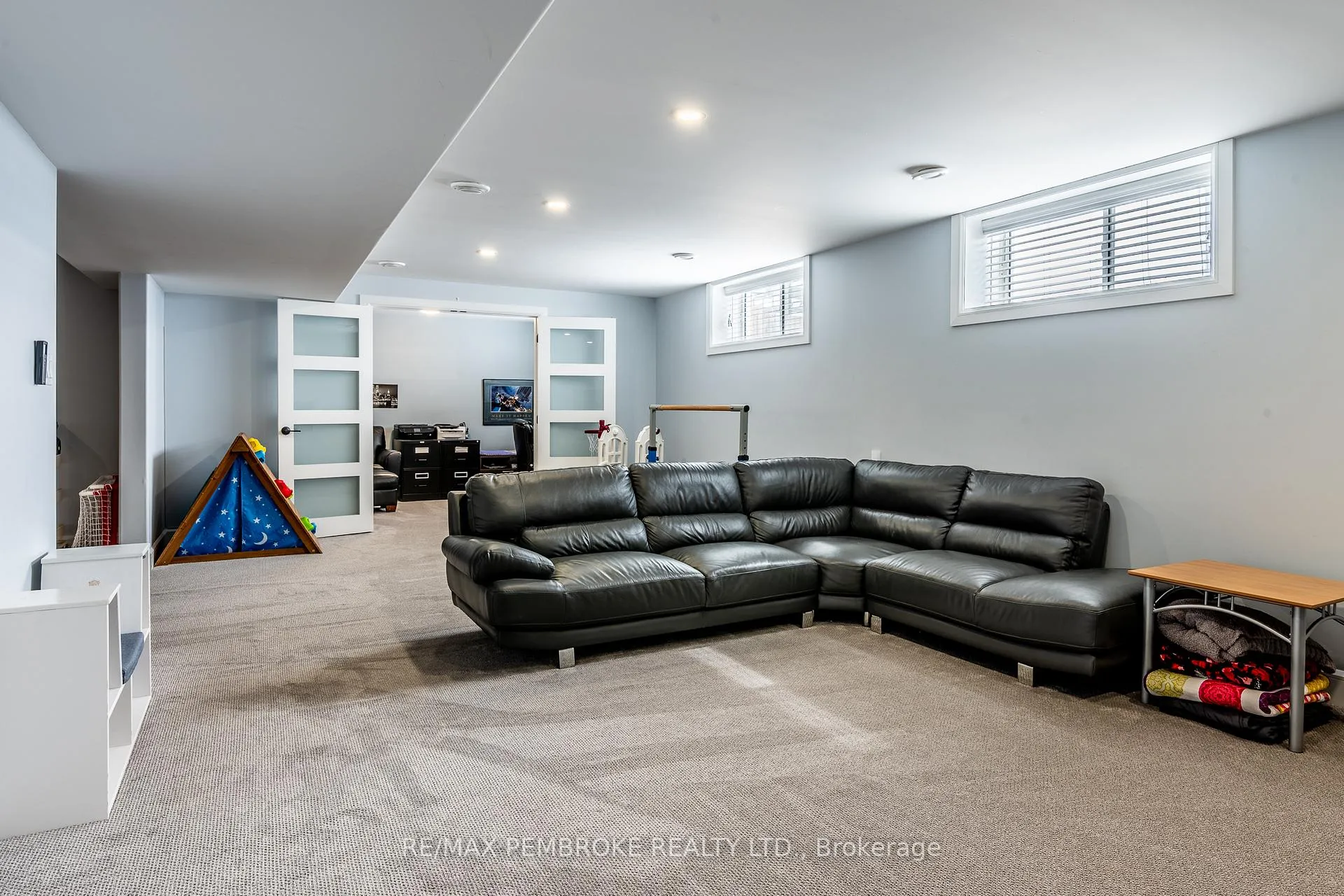 Photo 38 of 67 Noble Crescent, Petawawa — HOMEH