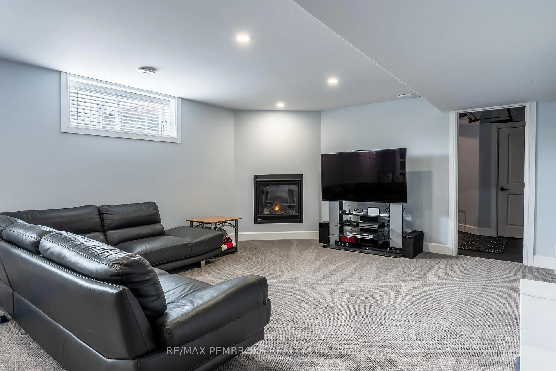 Photo 39 of 67 Noble Crescent, Petawawa — HOMEH