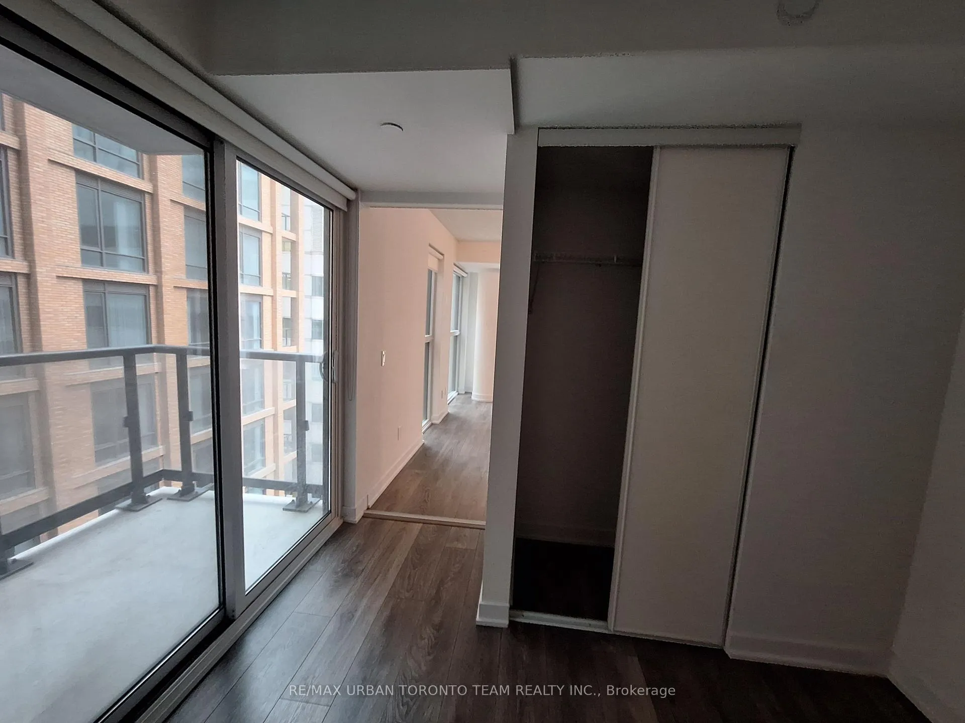 Photo 7 of Unit 817, 87 Peter Street, Toronto, Waterfront Communities — HOMEH