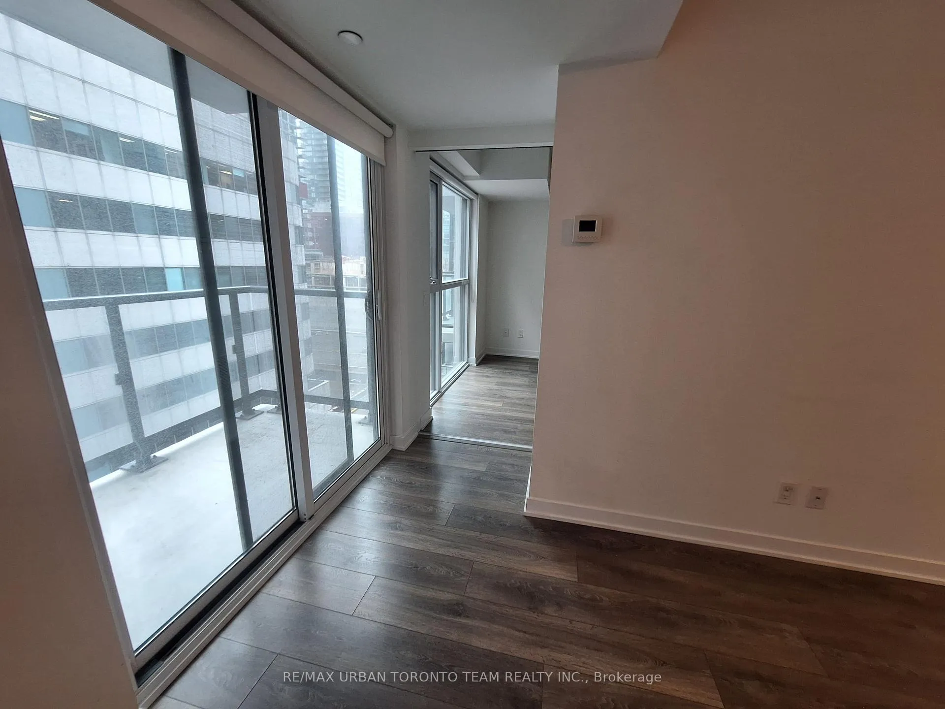 Photo 8 of Unit 817, 87 Peter Street, Toronto, Waterfront Communities — HOMEH