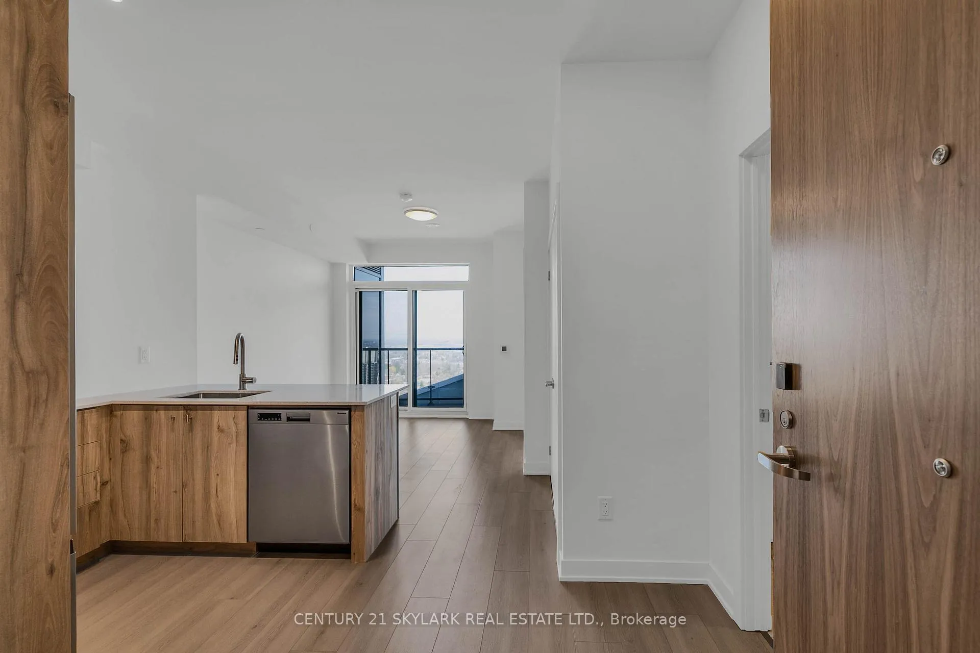 Photo 2 of Unit 3011, 25 Wellington Street, Kitchener — HOMEH