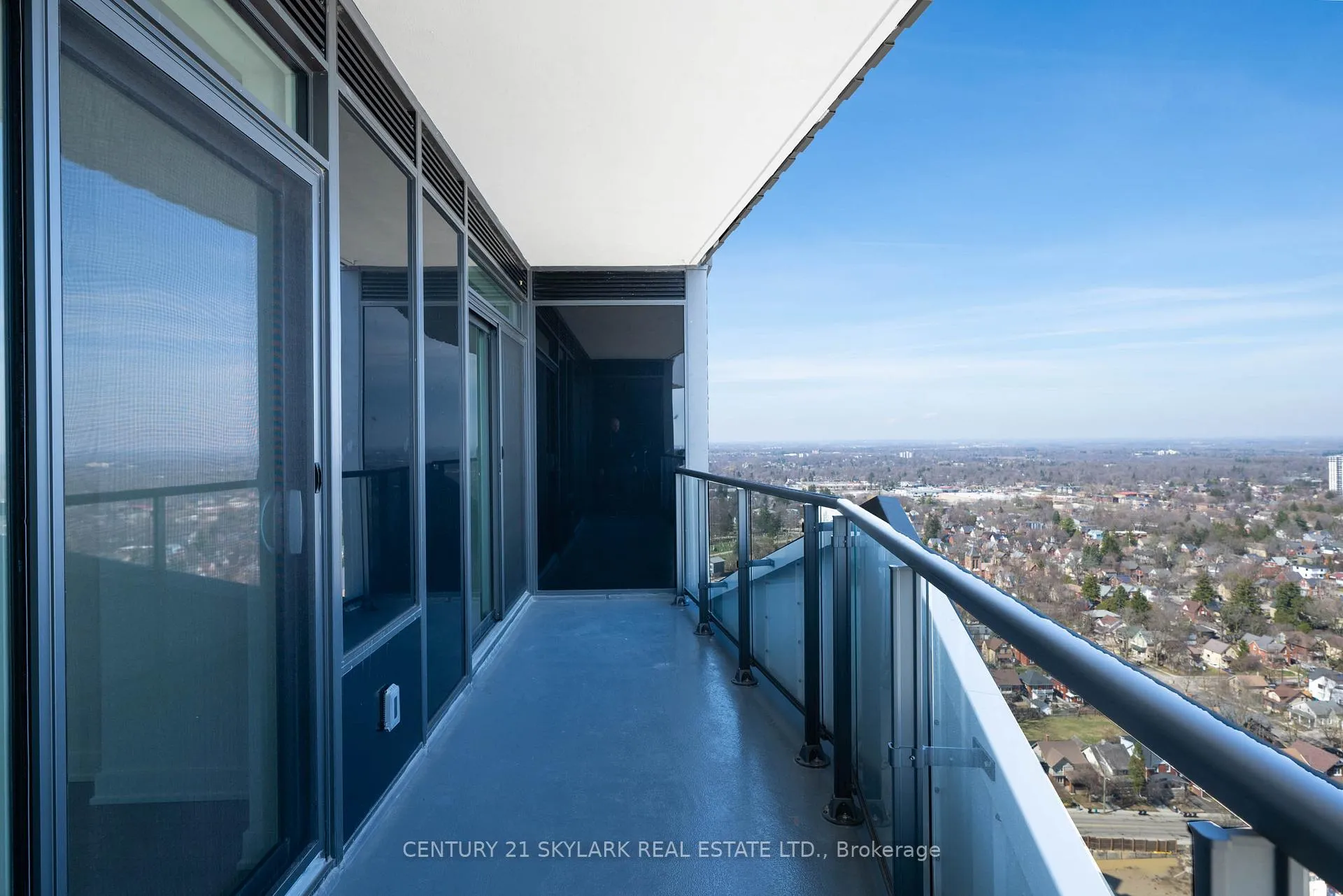 Photo 24 of Unit 3011, 25 Wellington Street, Kitchener — HOMEH