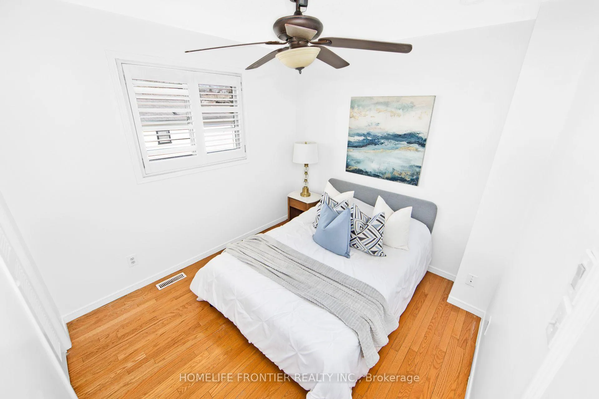 Photo 14 of 326 Little Avenue, Barrie, Painswick North — HOMEH