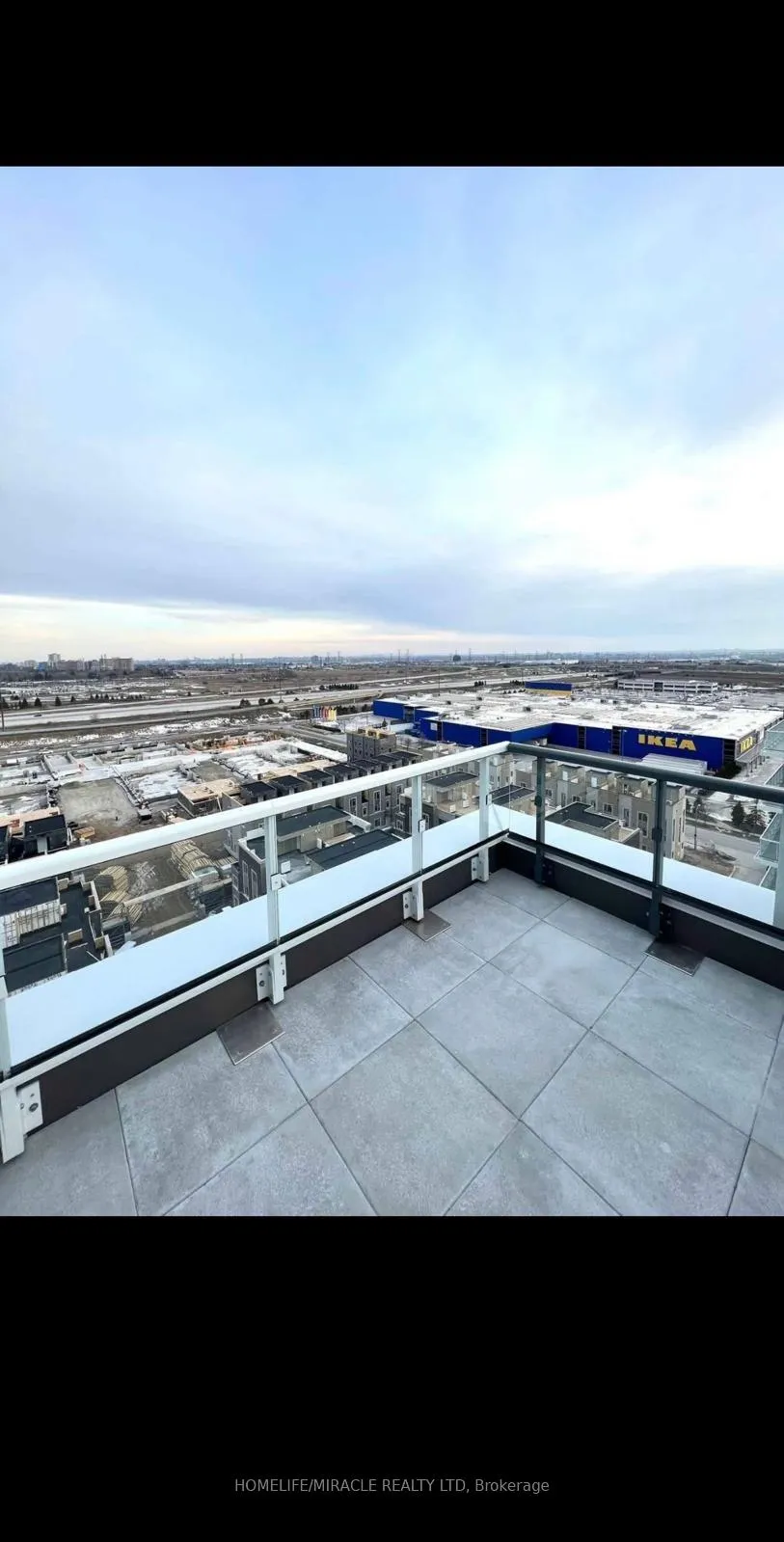 Photo 11 of Unit 1202, 38 Honeycrisp Crescent, Vaughan, Vaughan Corporate Centre — HOMEH