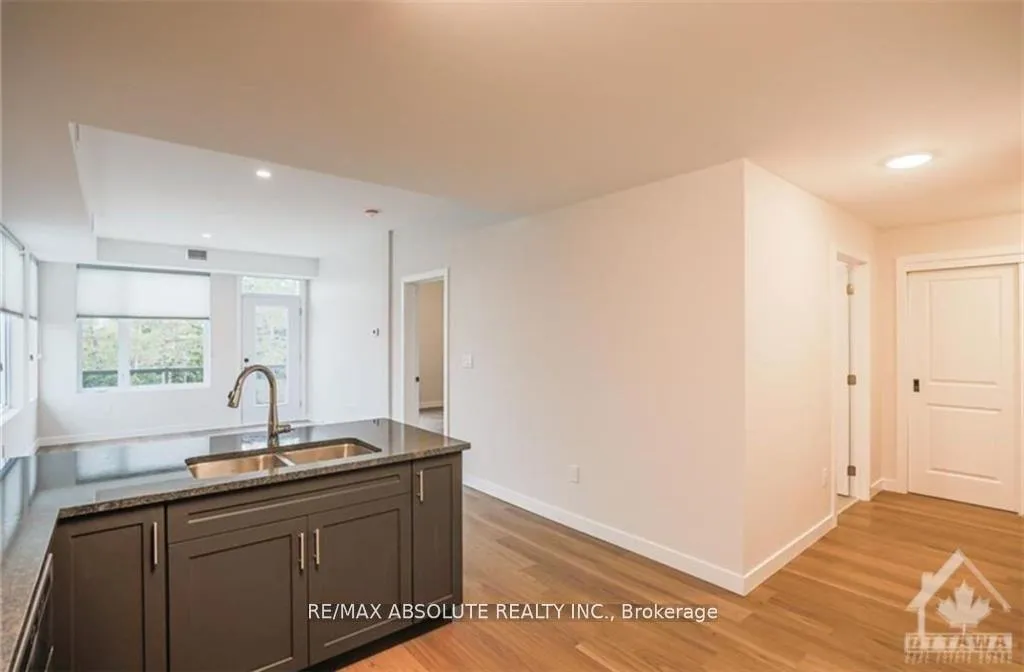 Photo 5 of Unit 303, 5992 Hazeldean Road, Ottawa, Stittsville (Central) — HOMEH