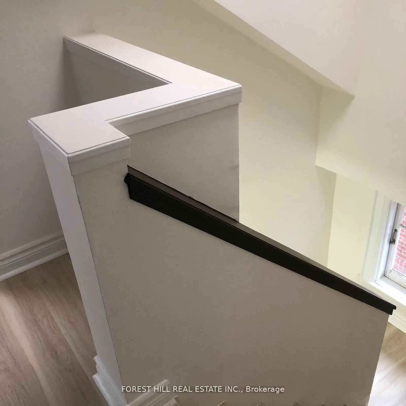 Photo 9 of 14 Leith Place, Toronto, Bedford Park-Nortown — HOMEH