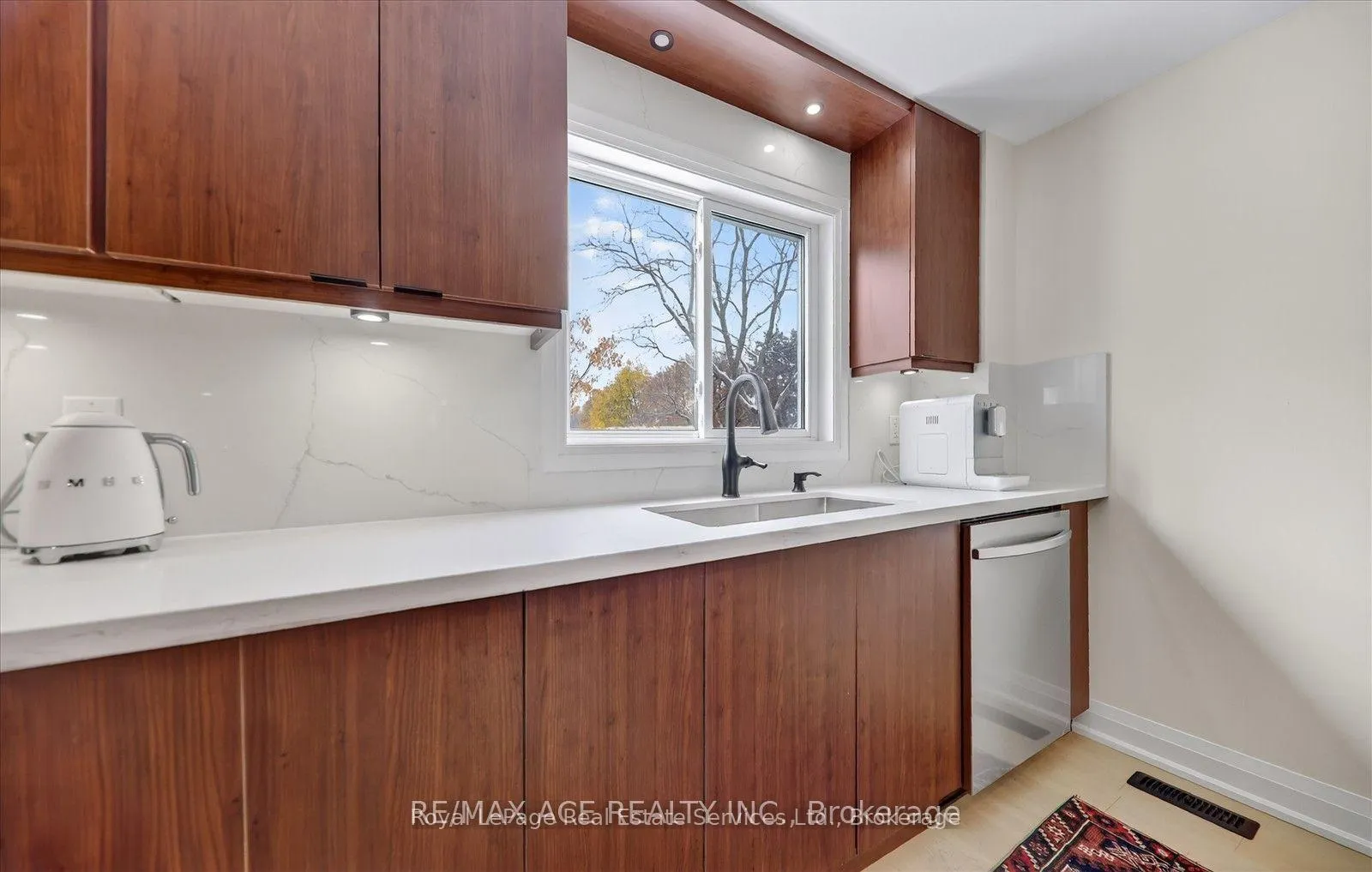 Photo 5 of 100 Brimwood Boulevard, Scarborough, Agincourt North — HOMEH
