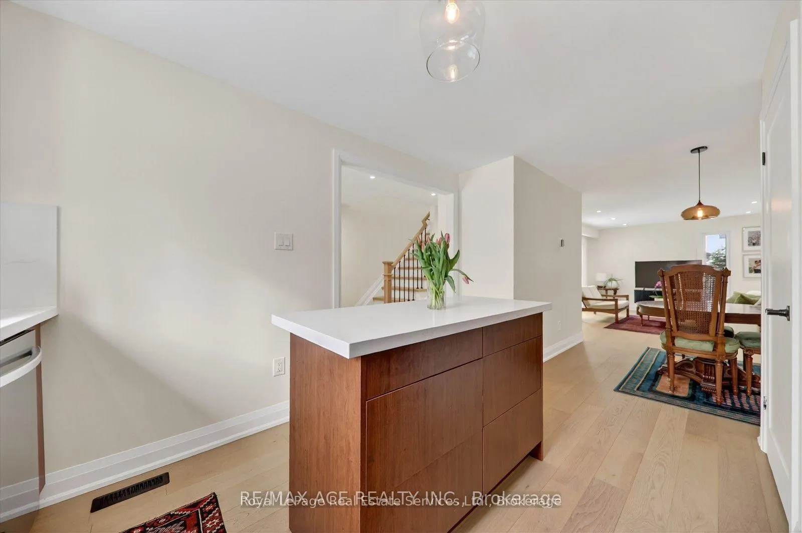 Photo 7 of 100 Brimwood Boulevard, Scarborough, Agincourt North — HOMEH