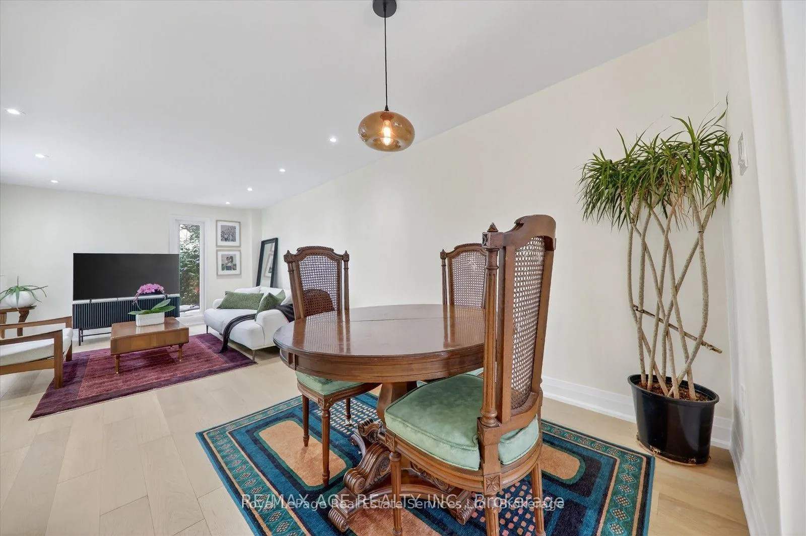 Photo 8 of 100 Brimwood Boulevard, Scarborough, Agincourt North — HOMEH