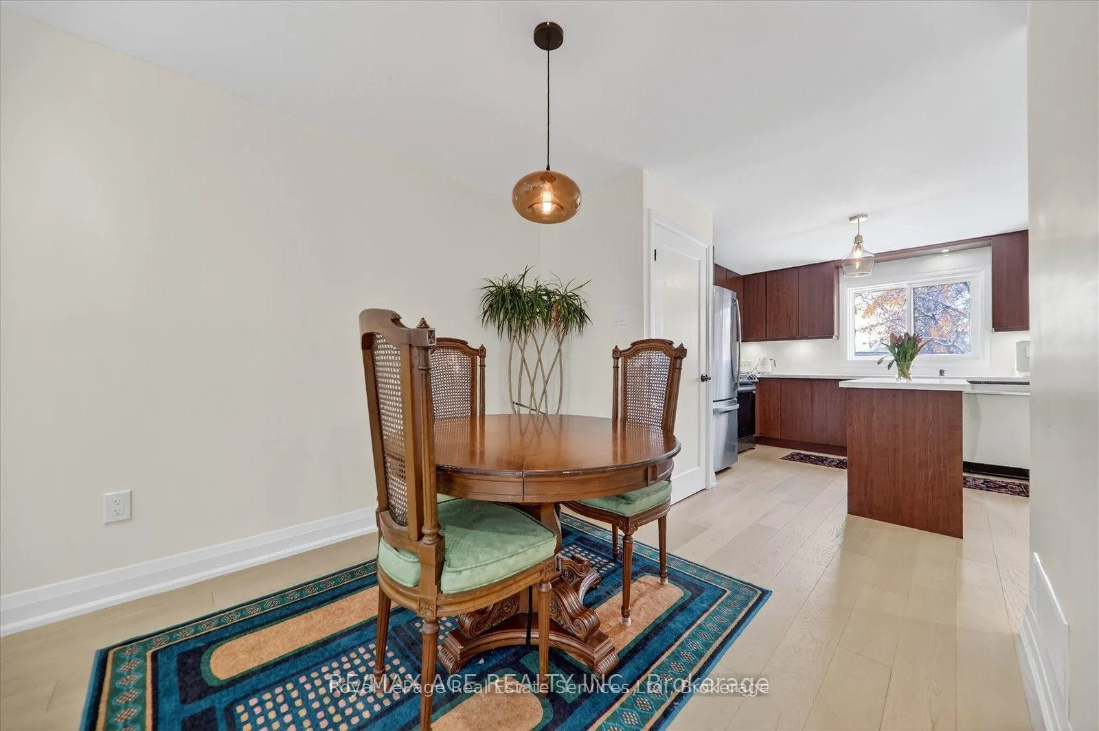 Photo 9 of 100 Brimwood Boulevard, Scarborough, Agincourt North — HOMEH