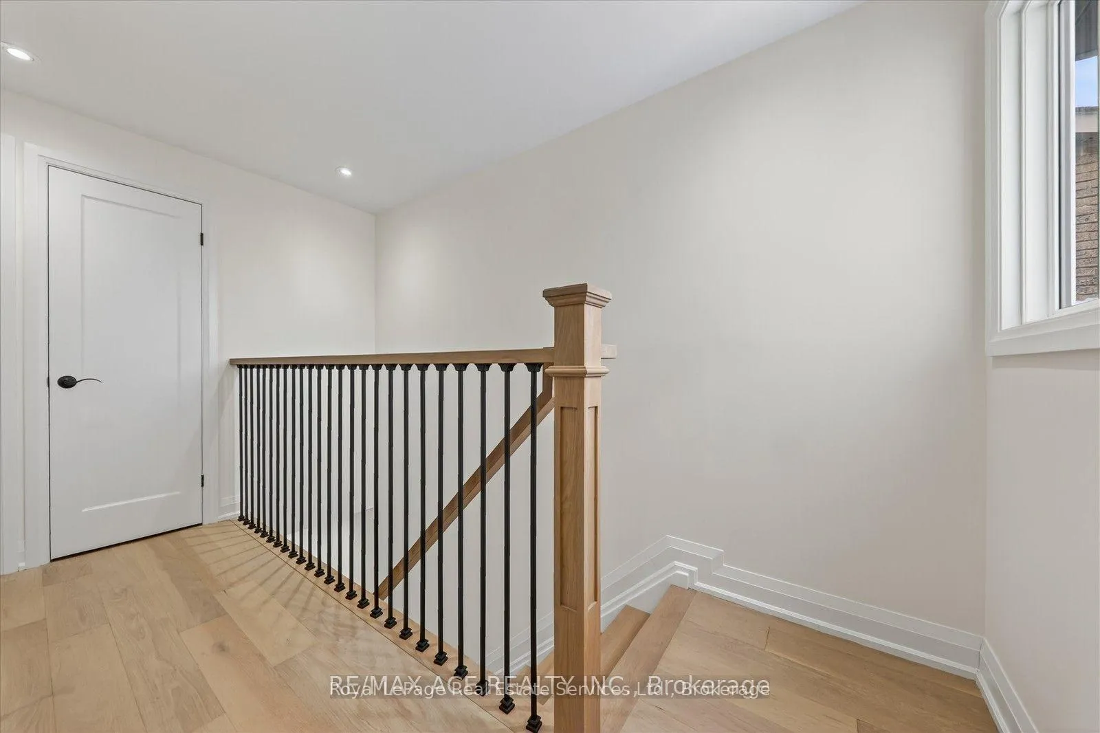 Photo 14 of 100 Brimwood Boulevard, Scarborough, Agincourt North — HOMEH