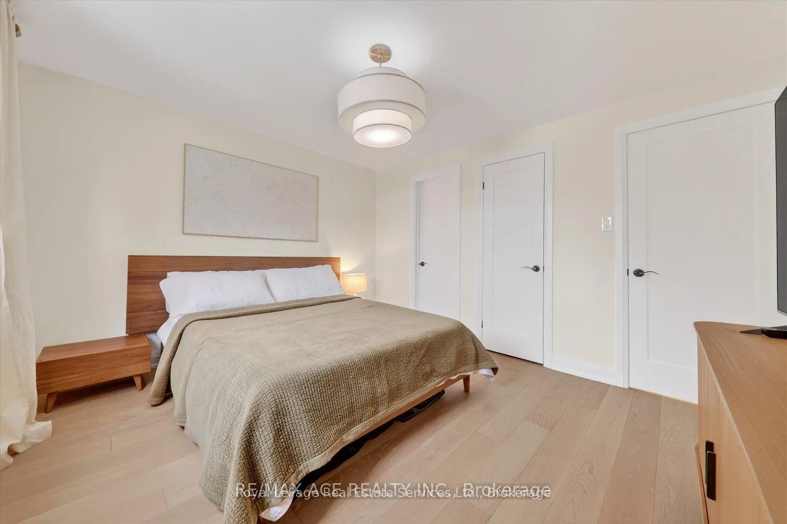 Photo 17 of 100 Brimwood Boulevard, Scarborough, Agincourt North — HOMEH