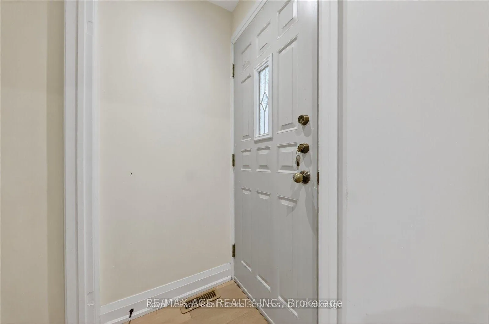 Photo 24 of 100 Brimwood Boulevard, Scarborough, Agincourt North — HOMEH