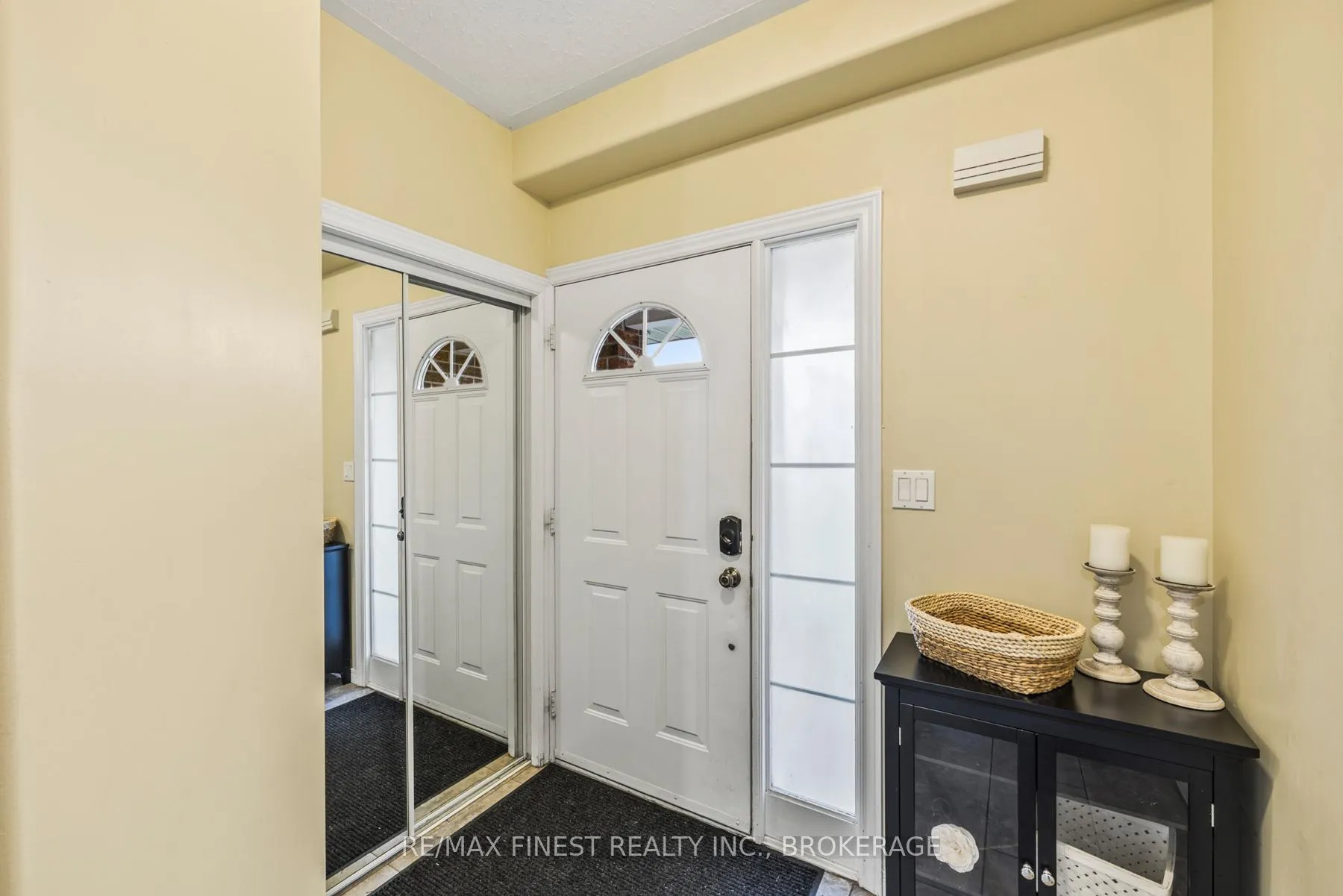 Photo 3 of 1281 Juniper Drive, Kingston, City Northwest — HOMEH