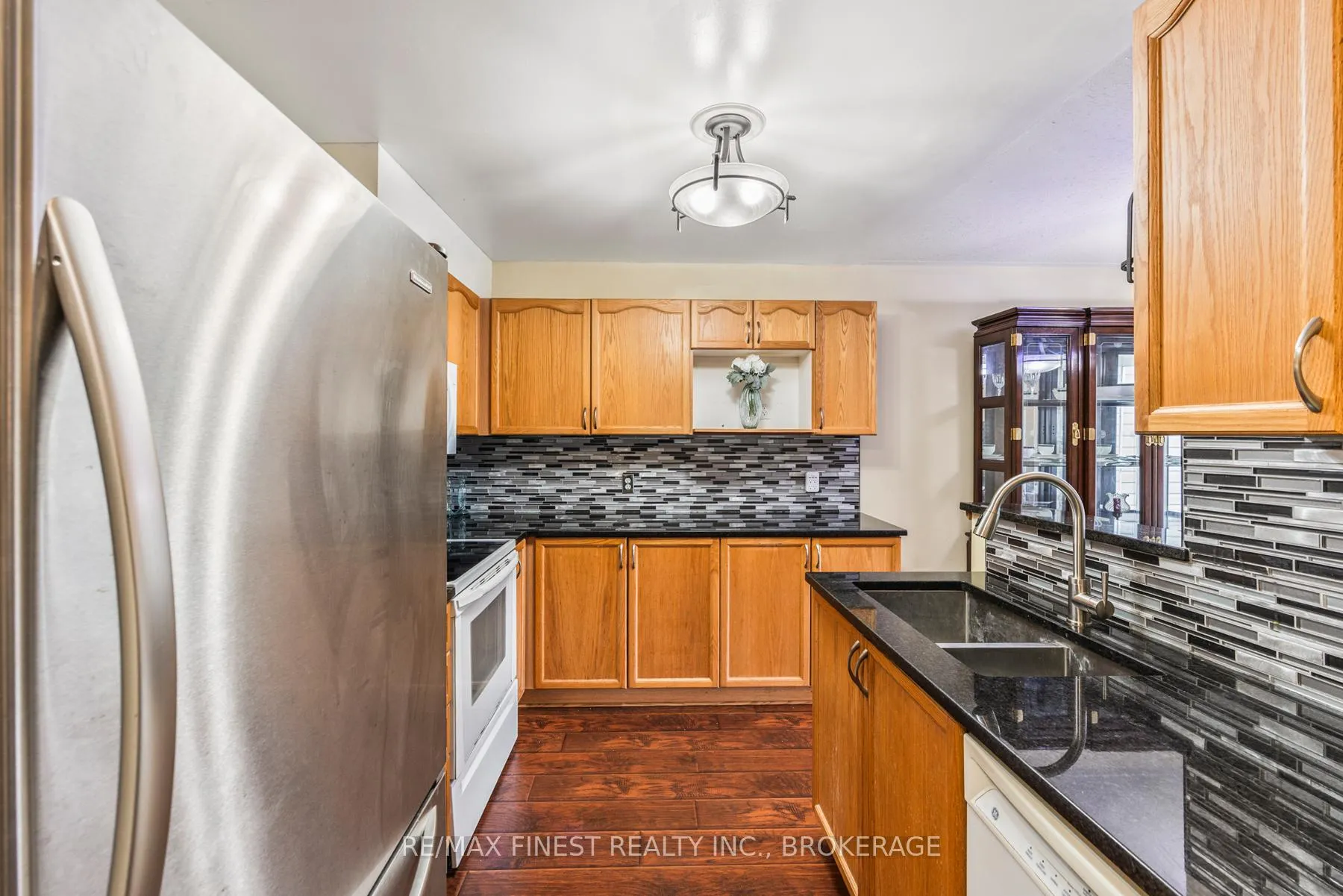 Photo 7 of 1281 Juniper Drive, Kingston, City Northwest — HOMEH