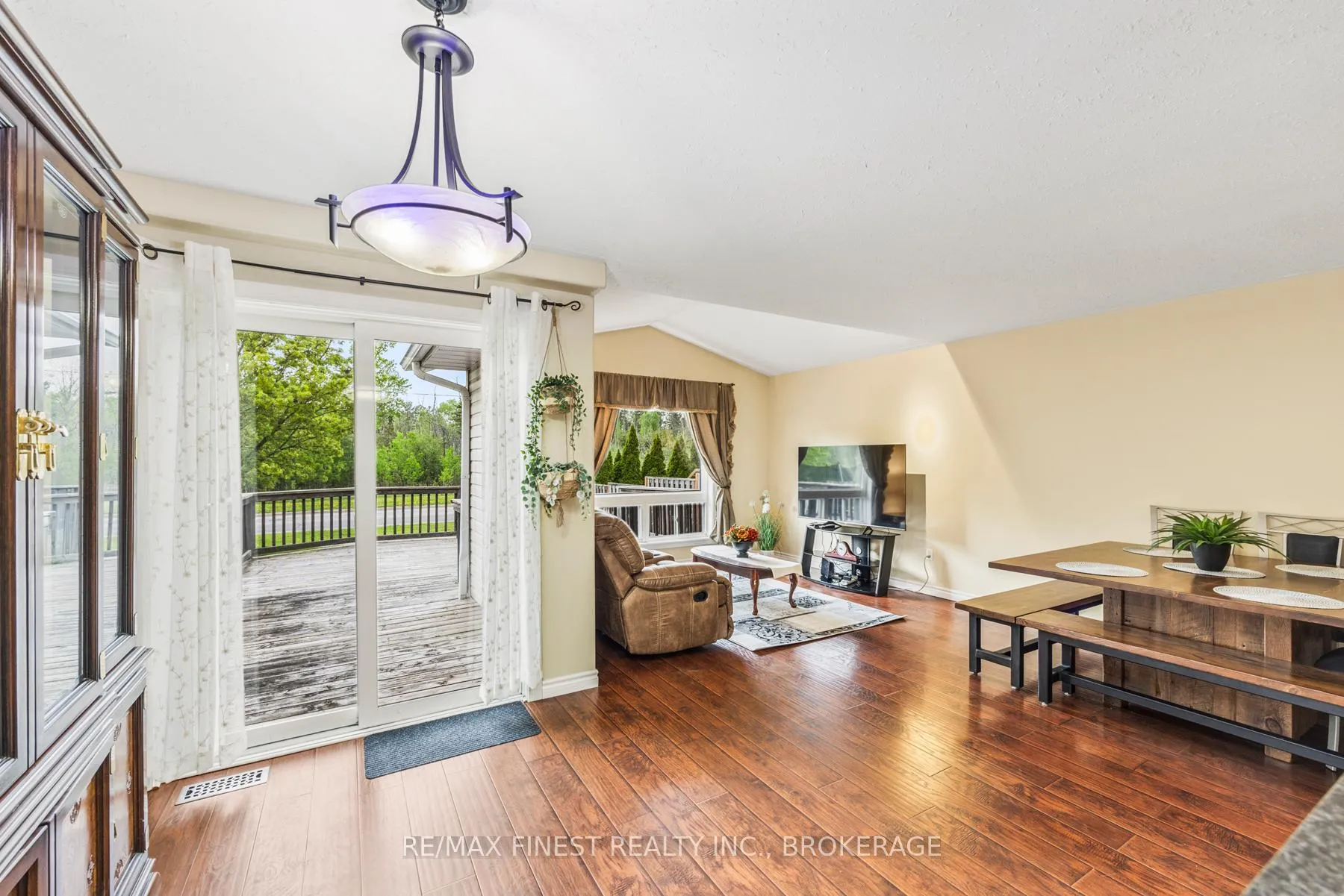 Photo 10 of 1281 Juniper Drive, Kingston, City Northwest — HOMEH