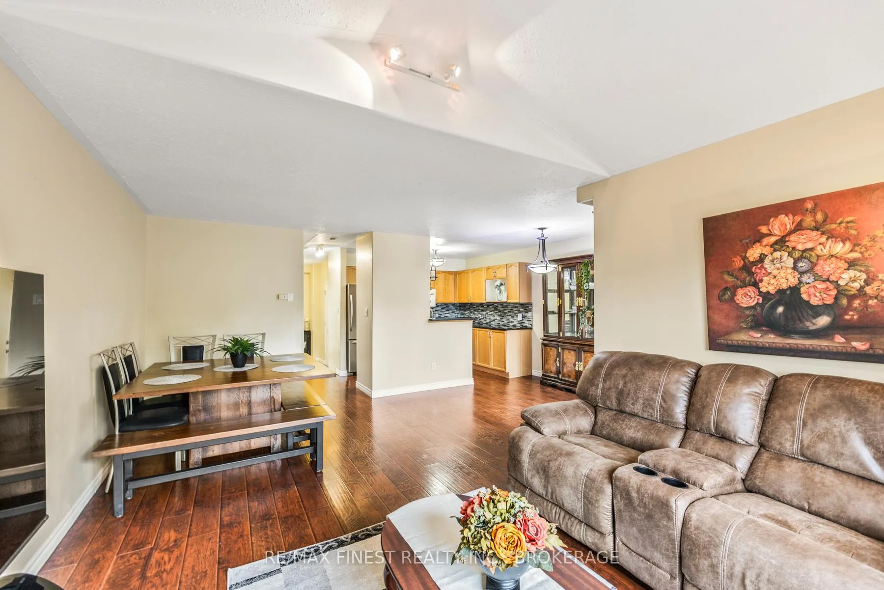Photo 13 of 1281 Juniper Drive, Kingston, City Northwest — HOMEH
