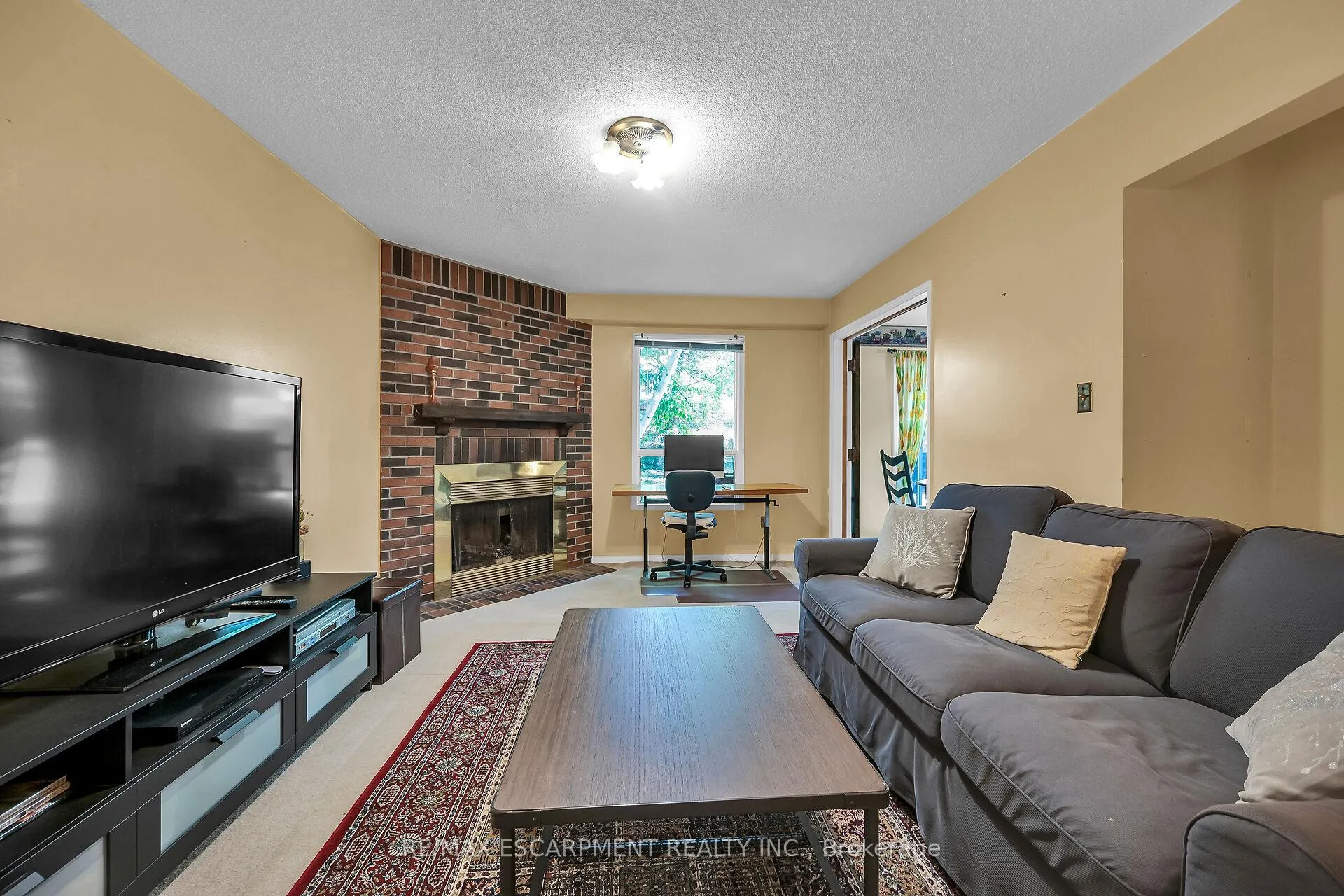 Photo 22 of 70 Golfview Crescent, Hamilton, Dundas — HOMEH