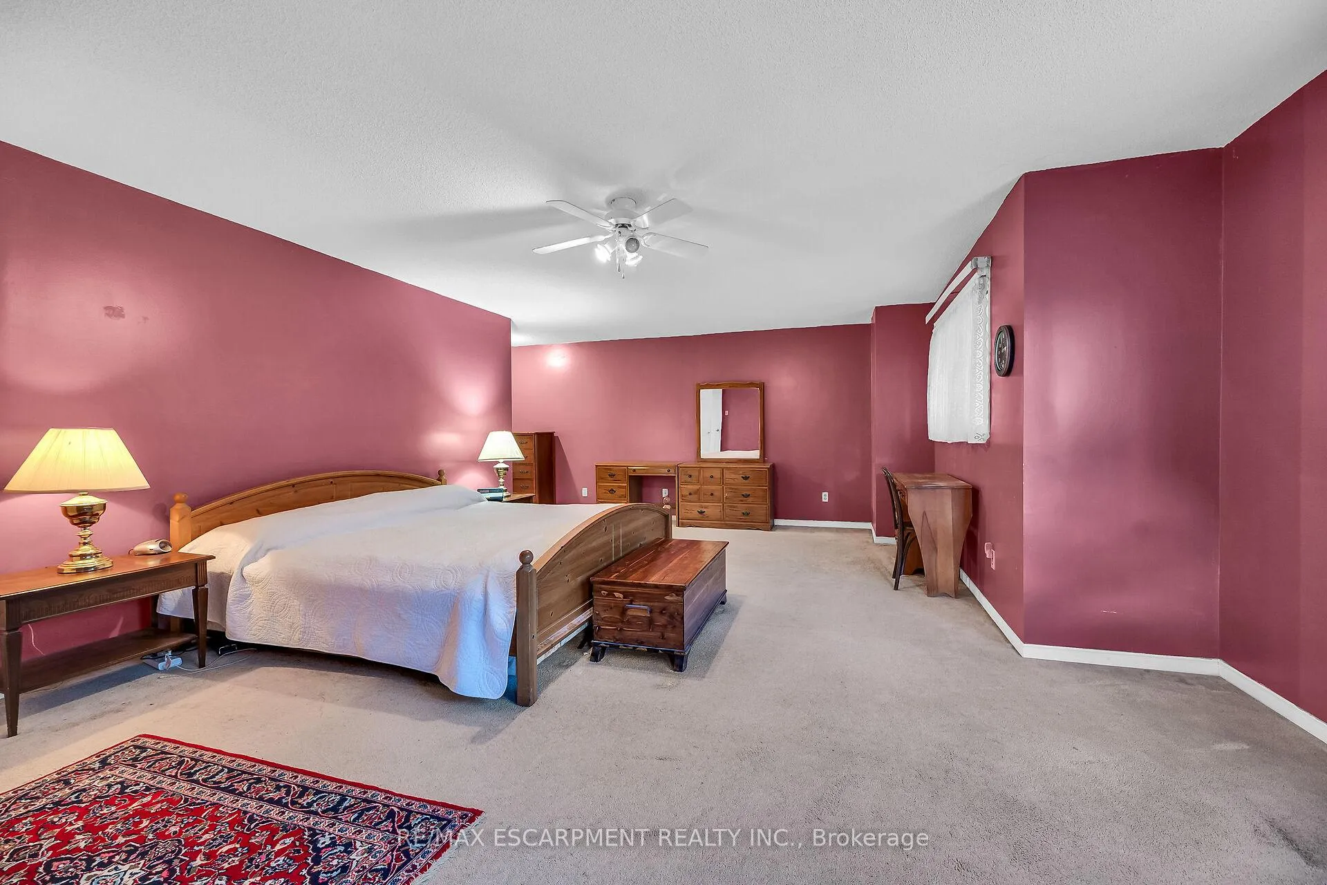 Photo 25 of 70 Golfview Crescent, Hamilton, Dundas — HOMEH