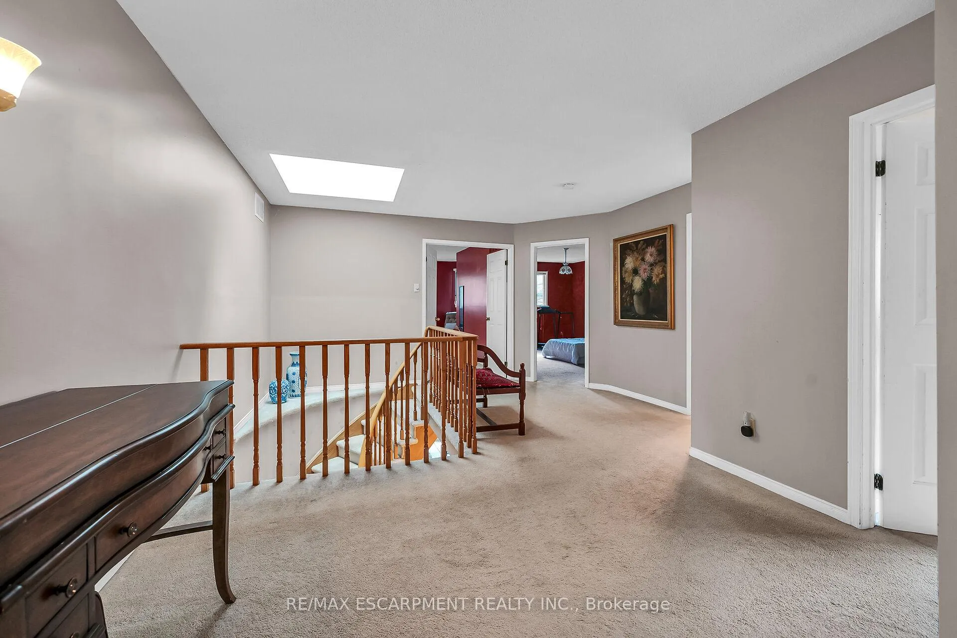 Photo 34 of 70 Golfview Crescent, Hamilton, Dundas — HOMEH