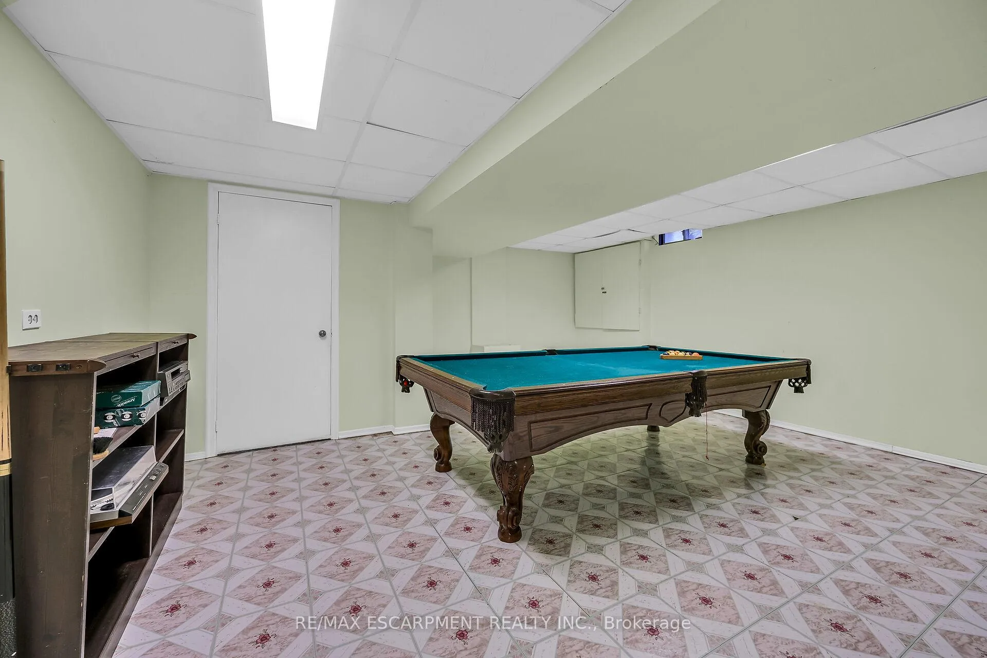 Photo 35 of 70 Golfview Crescent, Hamilton, Dundas — HOMEH