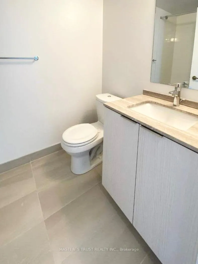 Photo 8 of Unit 808, 11 Wellesley Street W, Toronto, Bay Street Corridor — HOMEH