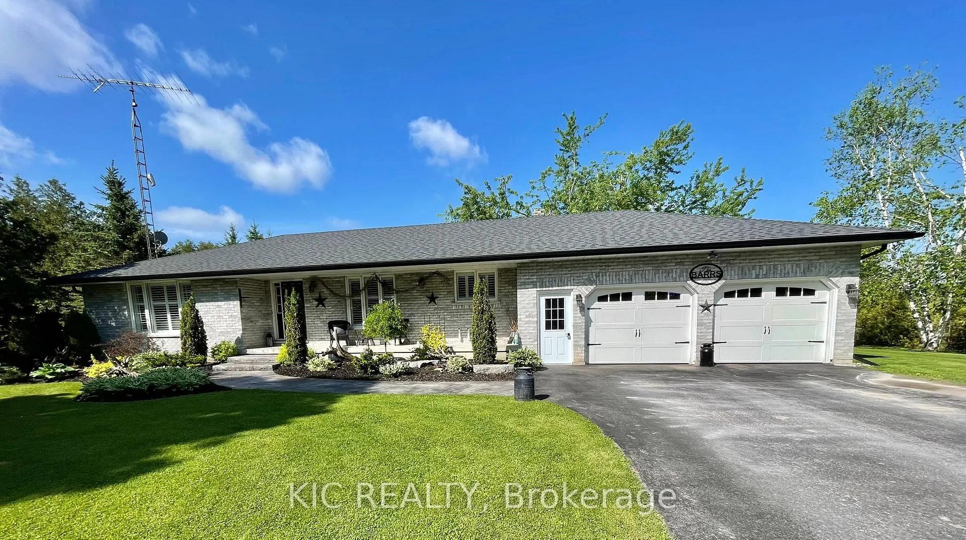 Photo 2 of 556 Fifth Line Rd Dummer, Douro-Dummer — HOMEH