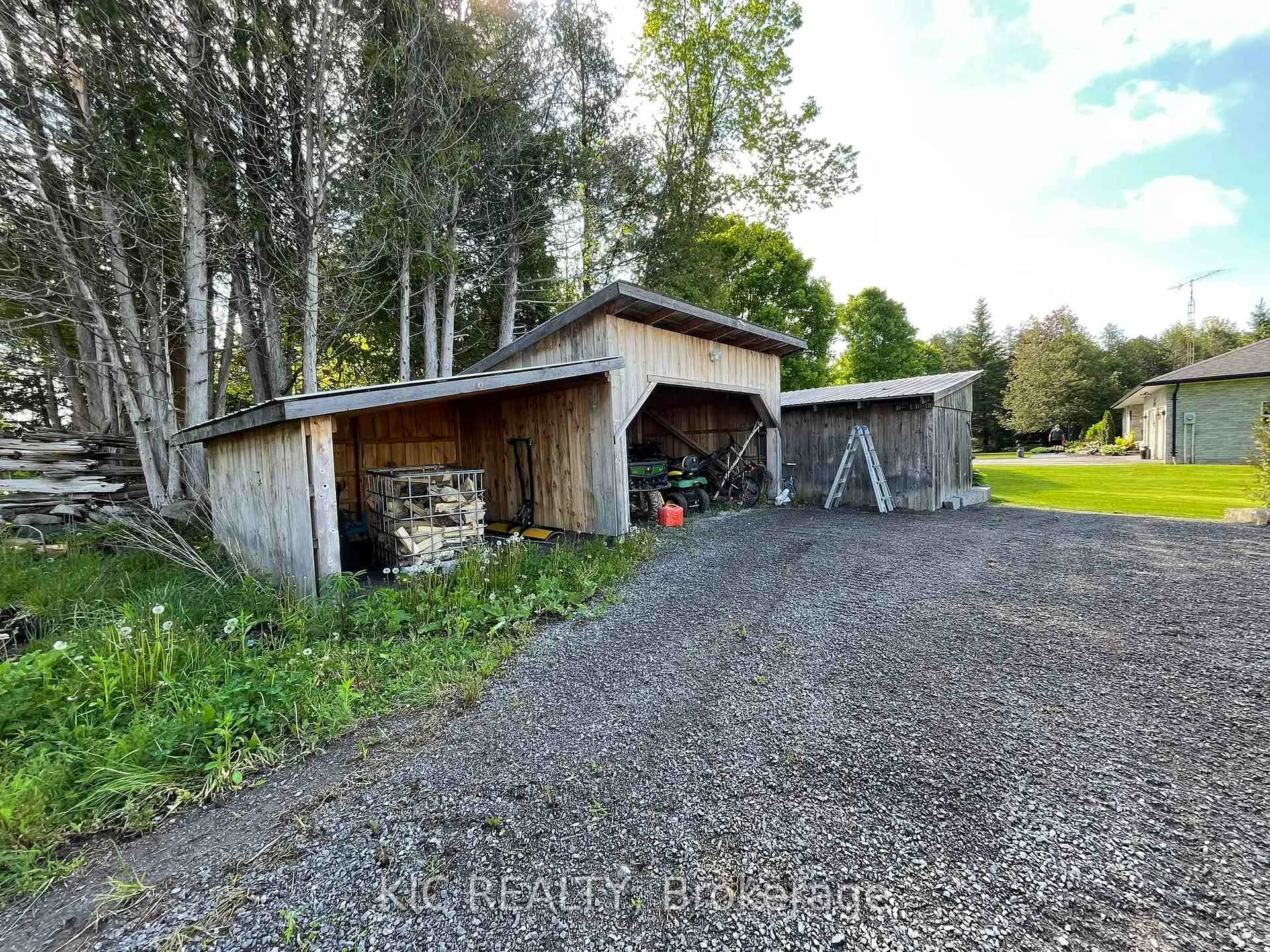 Photo 7 of 556 Fifth Line Rd Dummer, Douro-Dummer — HOMEH