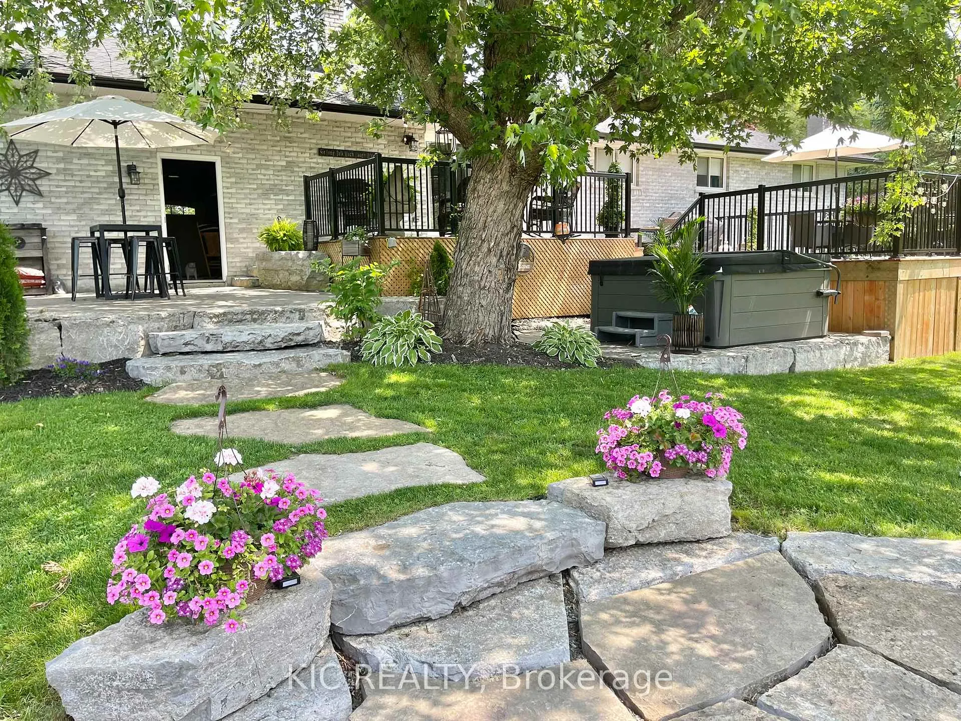 Photo 14 of 556 Fifth Line Rd Dummer, Douro-Dummer — HOMEH