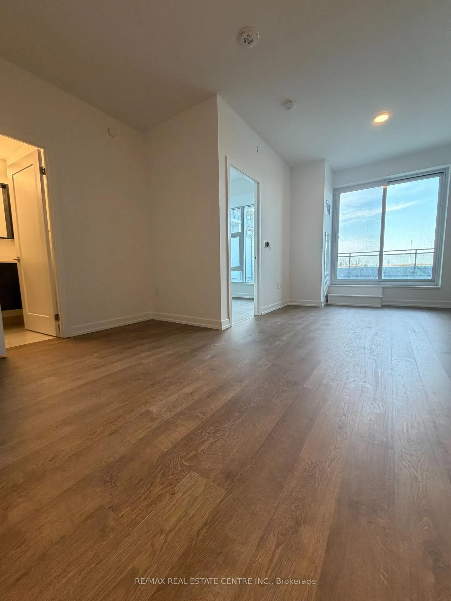 Photo 8 of Unit 209, 9763 Markham Road, Markham, Greensborough — HOMEH