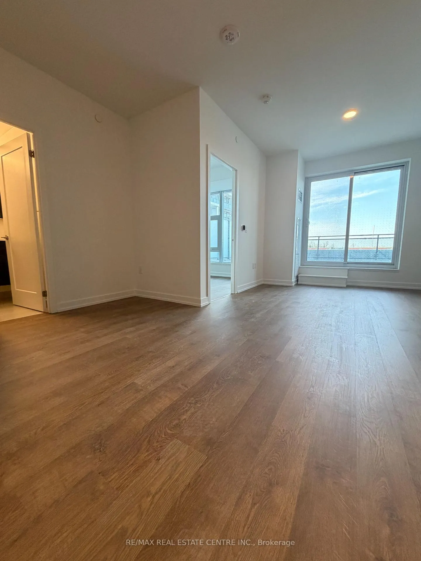 Photo 9 of Unit 209, 9763 Markham Road, Markham, Greensborough — HOMEH