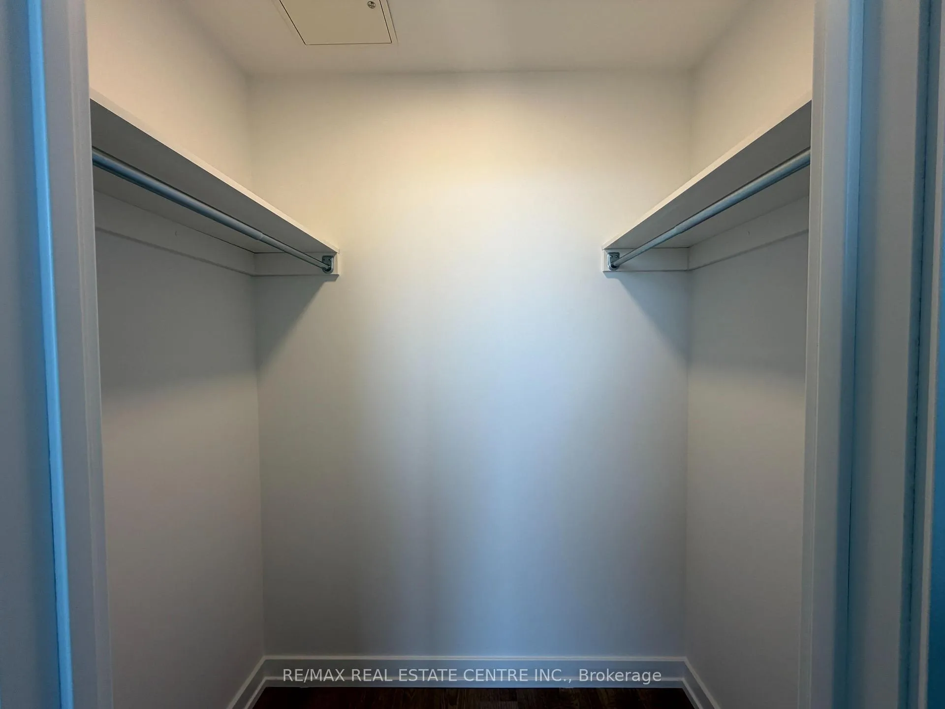Photo 15 of Unit 209, 9763 Markham Road, Markham, Greensborough — HOMEH