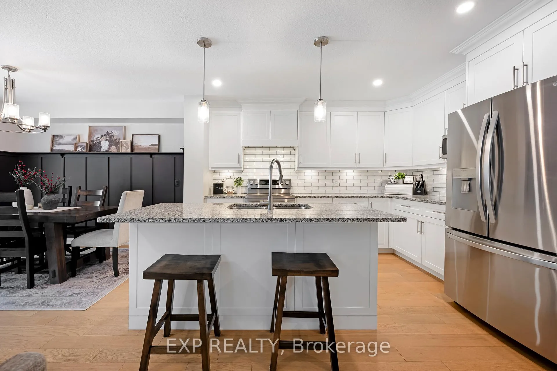 Photo 6 of 745 Waterloo Street, Wellington North, Mount Forest — HOMEH