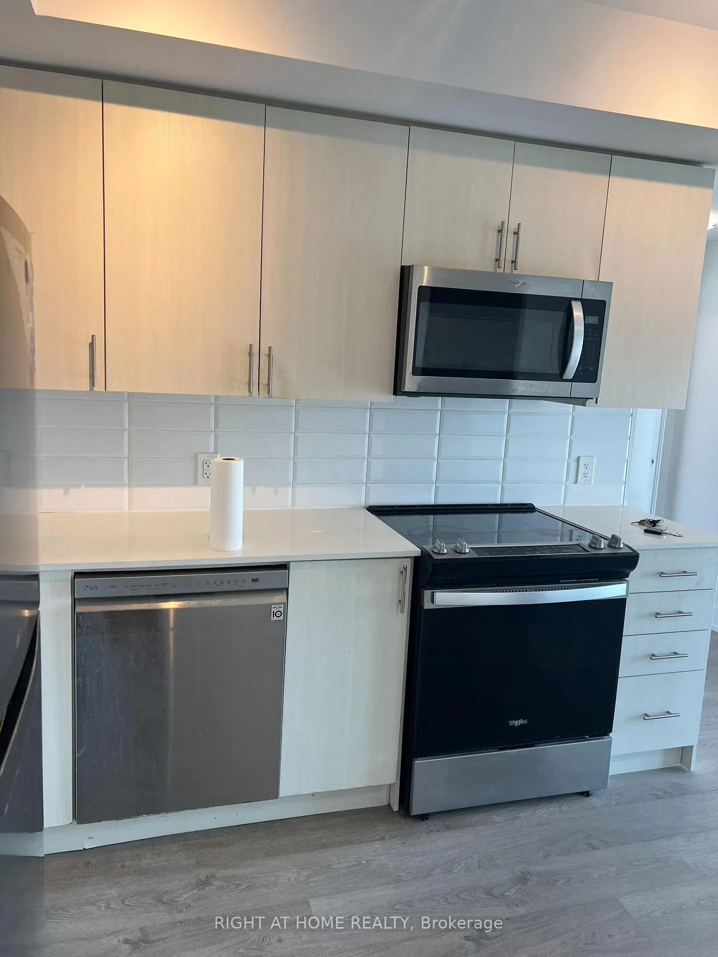 Photo 1 of Unit 1016, 2550 Simcoe Street, Oshawa, Windfields — HOMEH