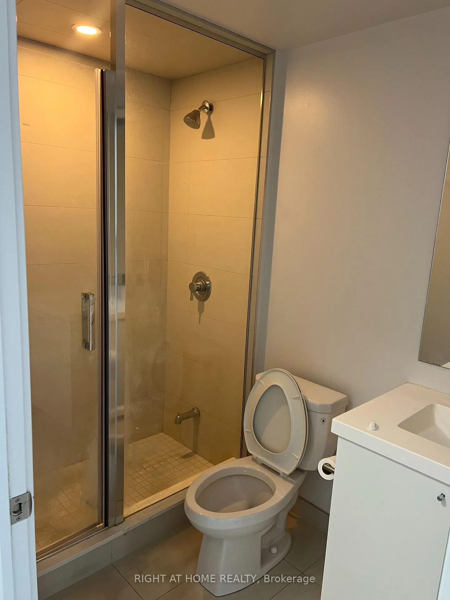 Photo 3 of Unit 1016, 2550 Simcoe Street, Oshawa, Windfields — HOMEH