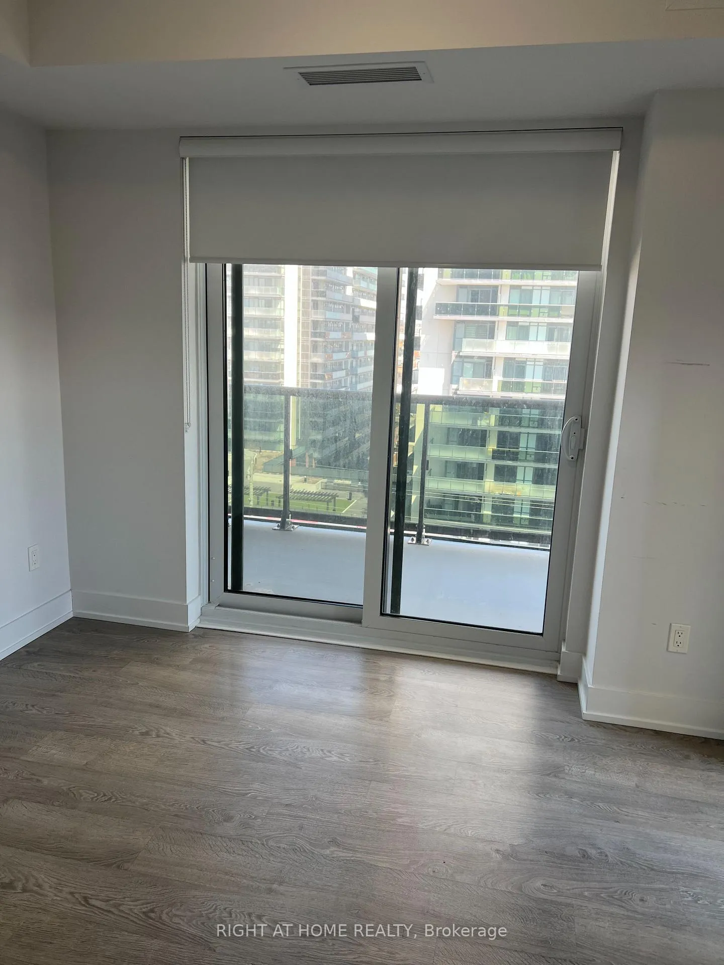 Photo 14 of Unit 1016, 2550 Simcoe Street, Oshawa, Windfields — HOMEH