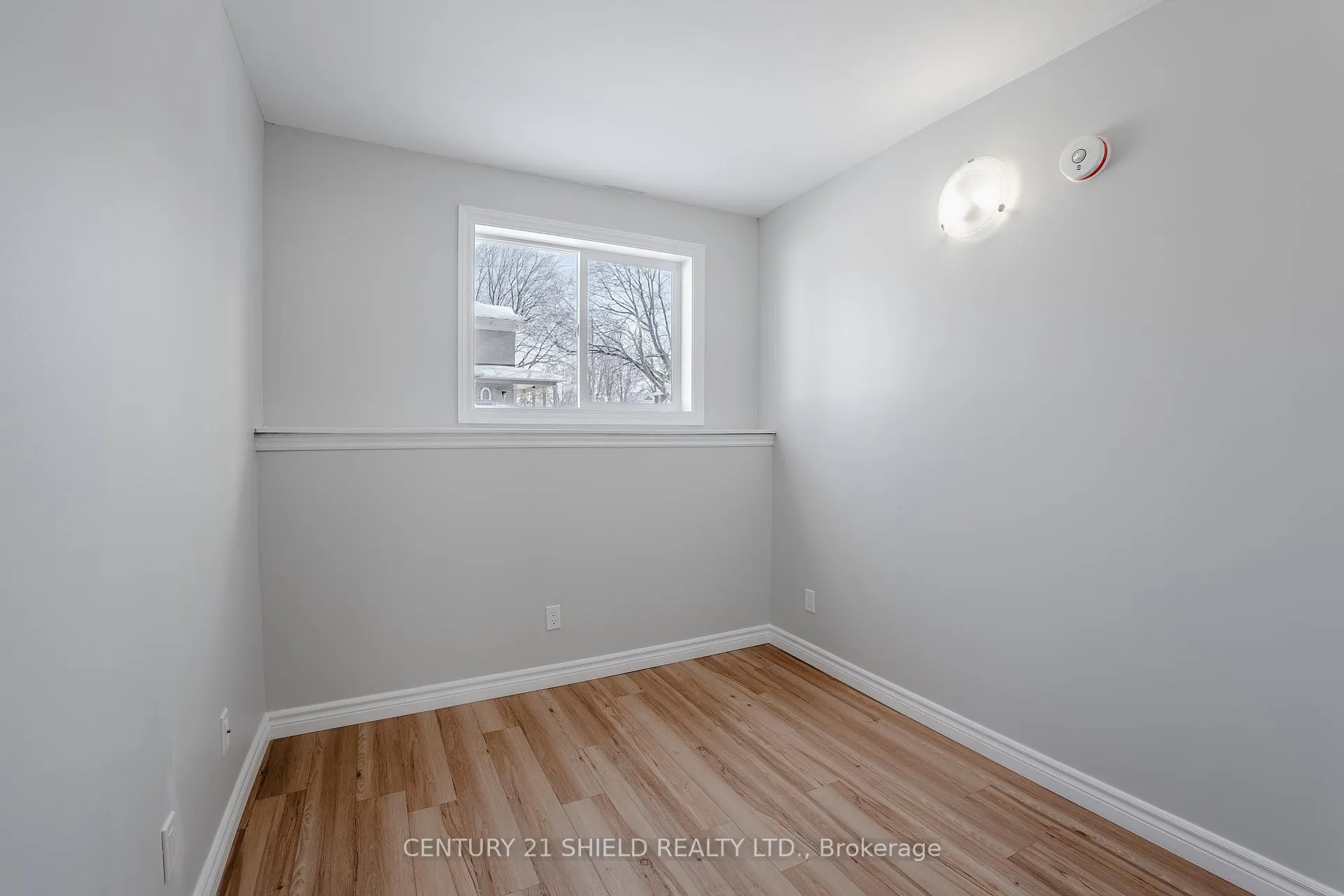 Photo 30 of 5 William Street, North Stormont, Finch — HOMEH