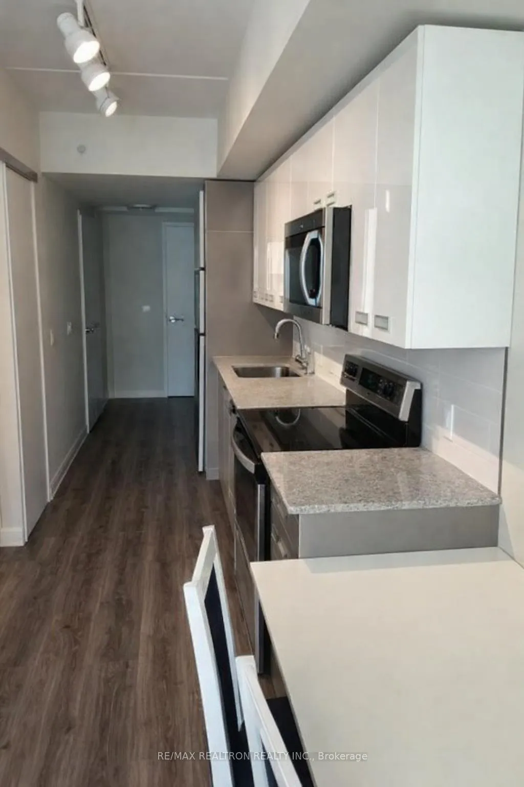 Photo 3 of Unit 209, 257 Hemlock Street, Waterloo, Beechwood/University — HOMEH