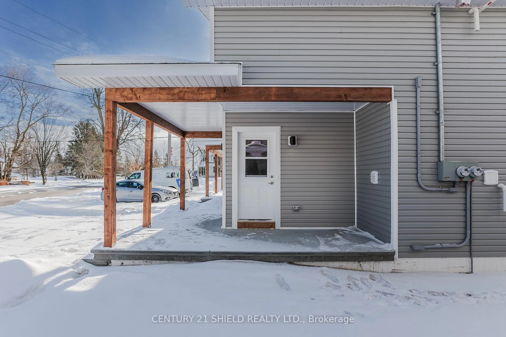 Photo 1 of Unit A, 5 William Street, North Stormont, Finch — HOMEH