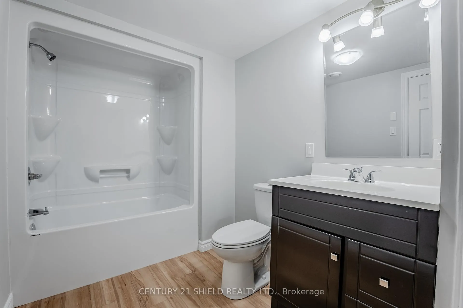 Photo 22 of Unit A, 5 William Street, North Stormont, Finch — HOMEH