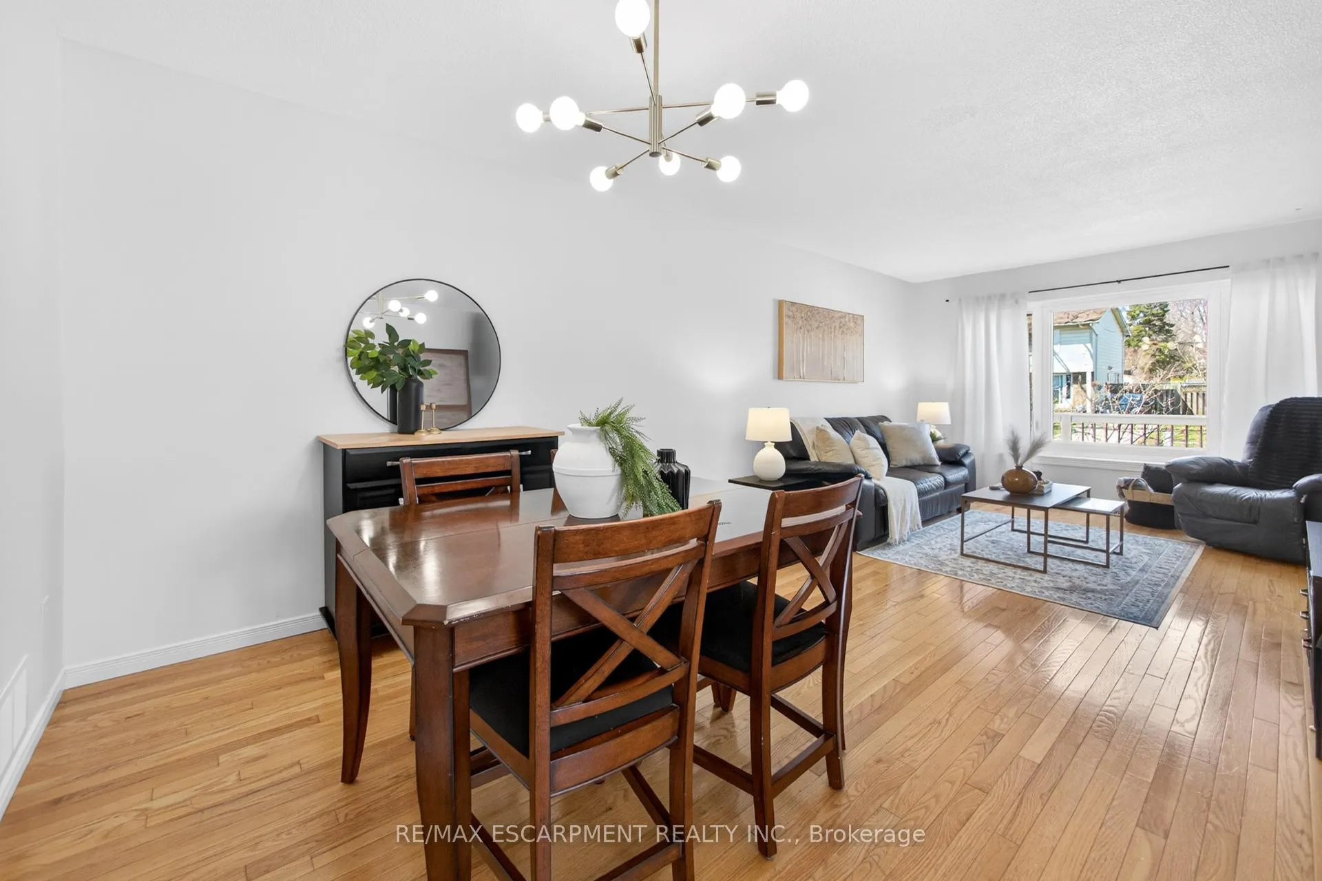 Photo 10 of 28 Golden Orchard Drive, Hamilton, Gourley — HOMEH