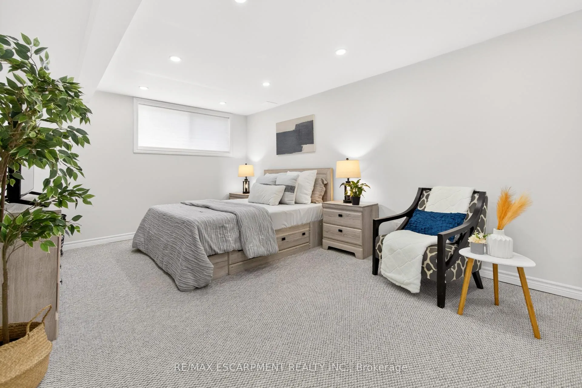 Photo 27 of 28 Golden Orchard Drive, Hamilton, Gourley — HOMEH
