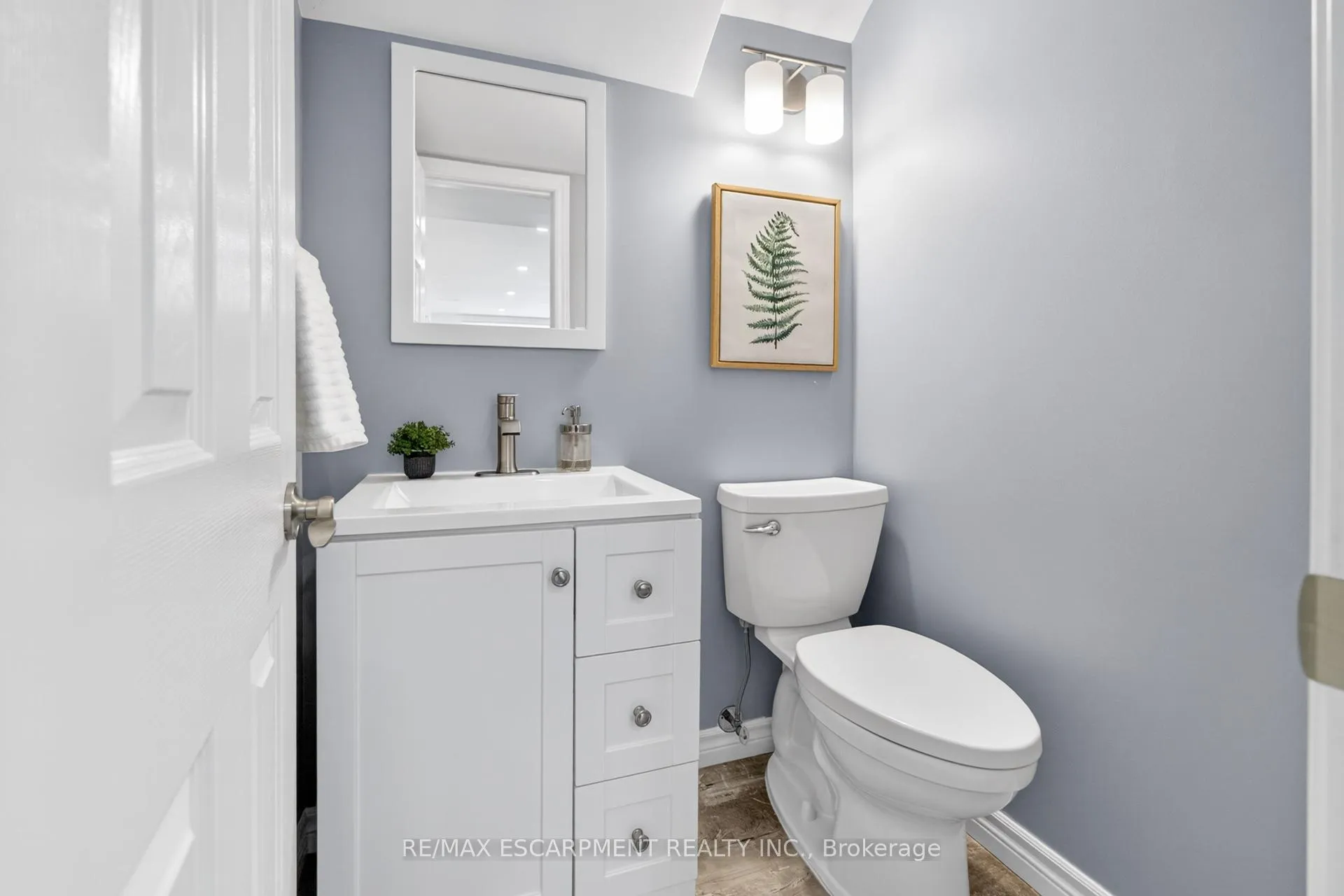 Photo 30 of 28 Golden Orchard Drive, Hamilton, Gourley — HOMEH