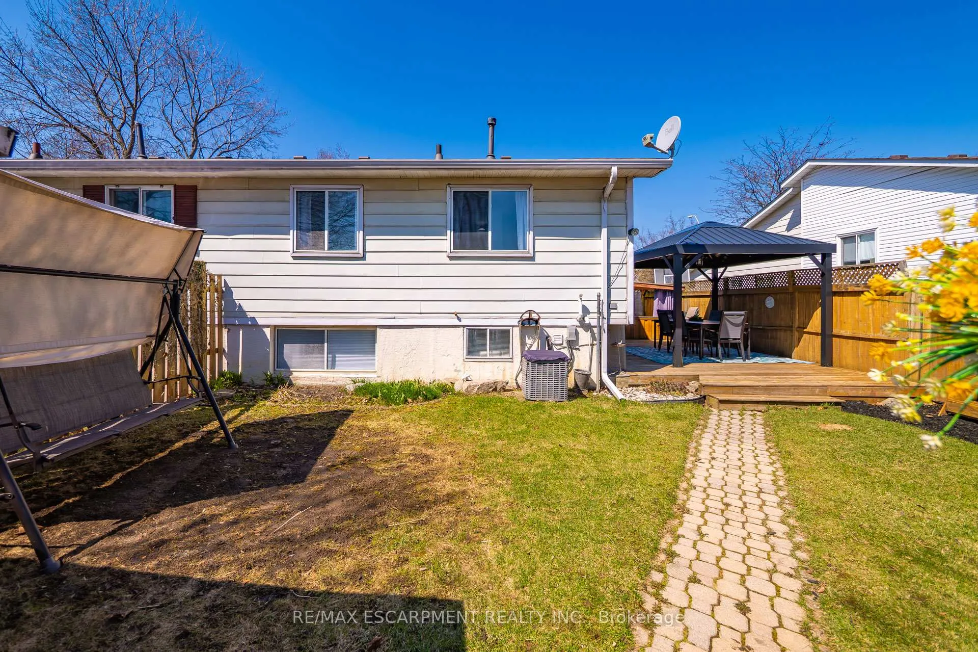 Photo 37 of 28 Golden Orchard Drive, Hamilton, Gourley — HOMEH