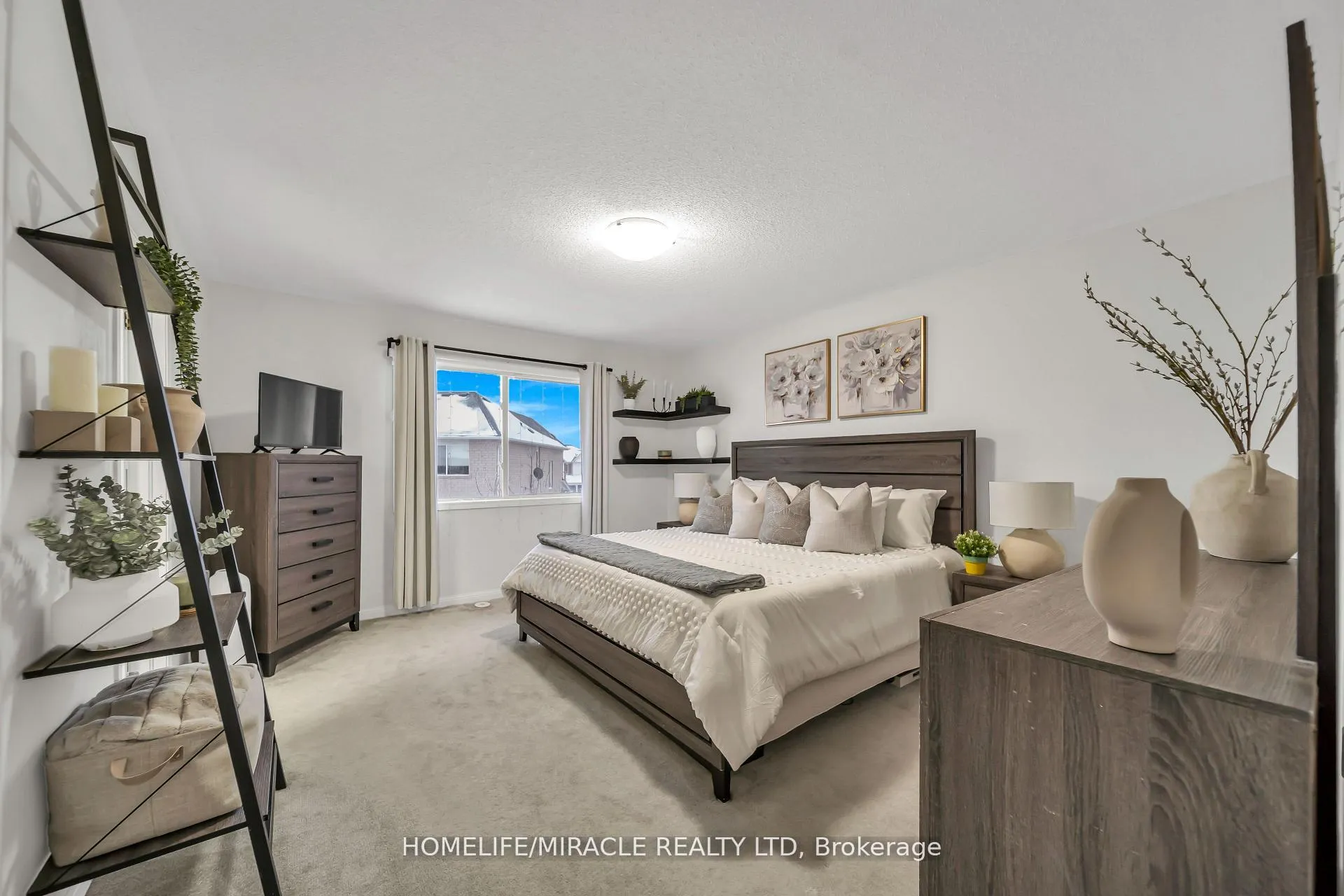 Photo 25 of 810 Hepburn Road, Milton, Coates — HOMEH