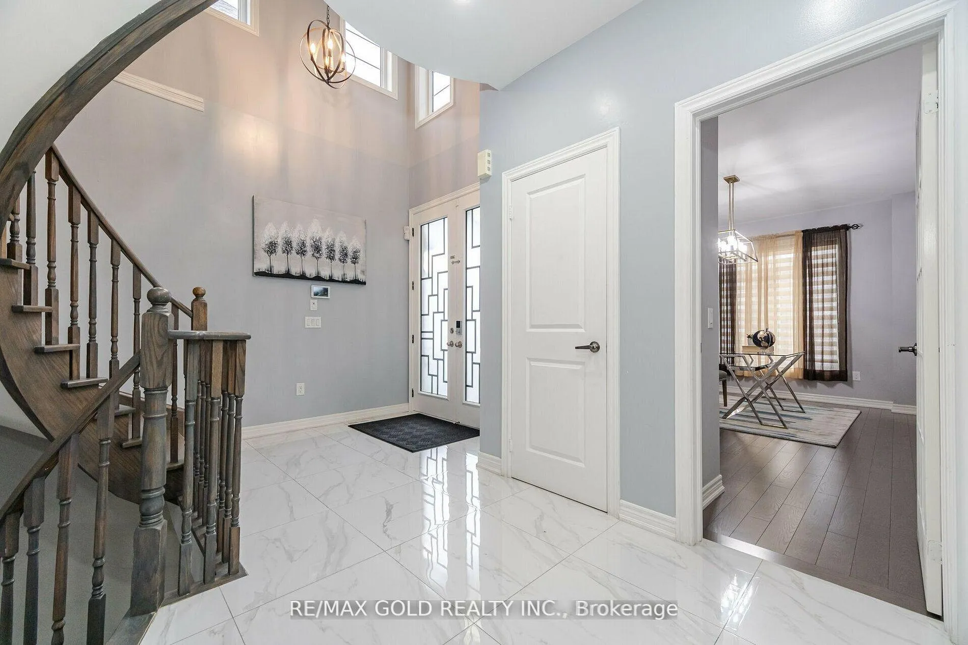 Photo 4 of 30 Fulmer Road, Brampton, Northwest Brampton — HOMEH